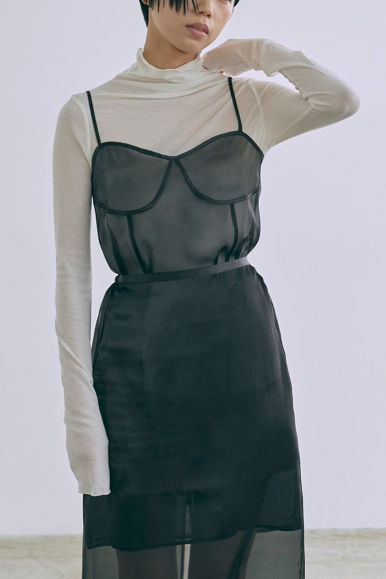 着用カラー:ブラック  モデル身長:170㎝