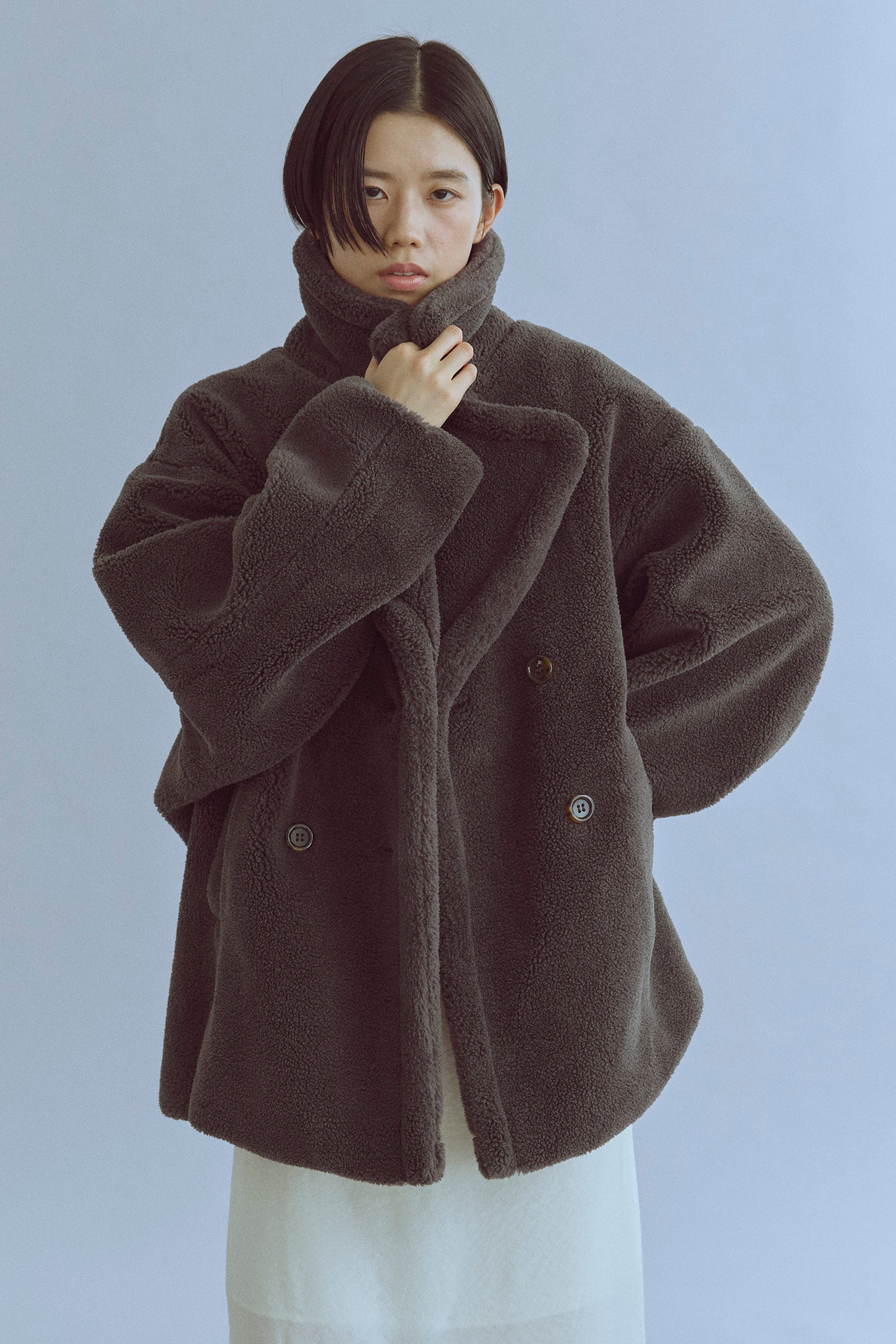 着用カラー:チャコール  モデル身長:170㎝