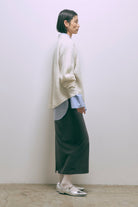【Set Up】Faux Suede Straight Skirt チャコールグレー model:170cm ANDO