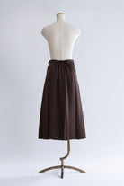 Satin Tuck Pleated Skirt ブラウン