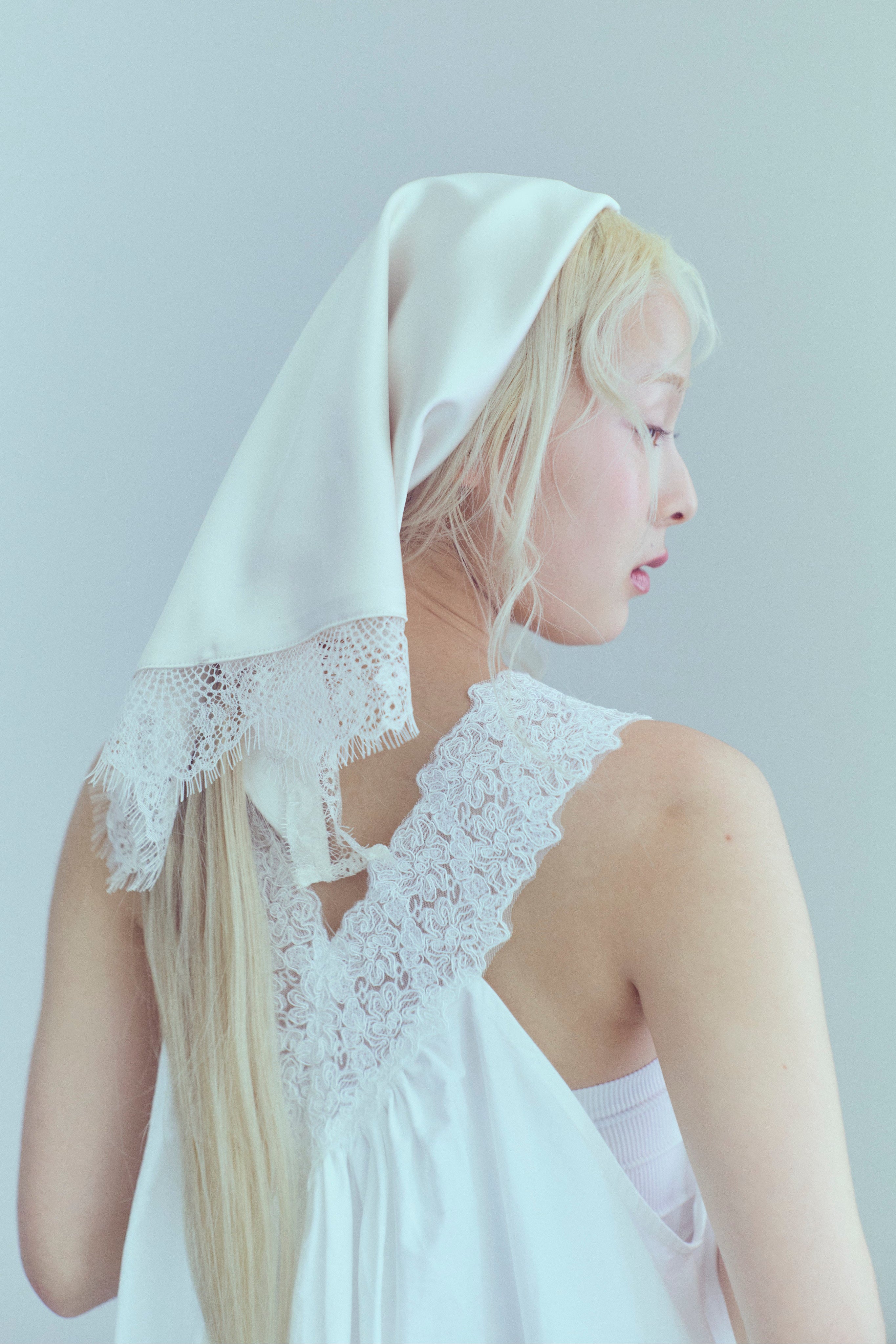 着用カラー:アイボリー  モデル身長:162㎝