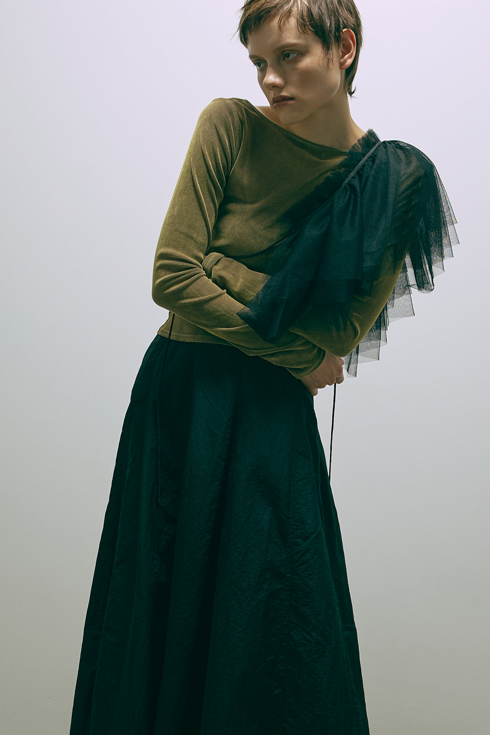 Flocked Tulle Back Open Top