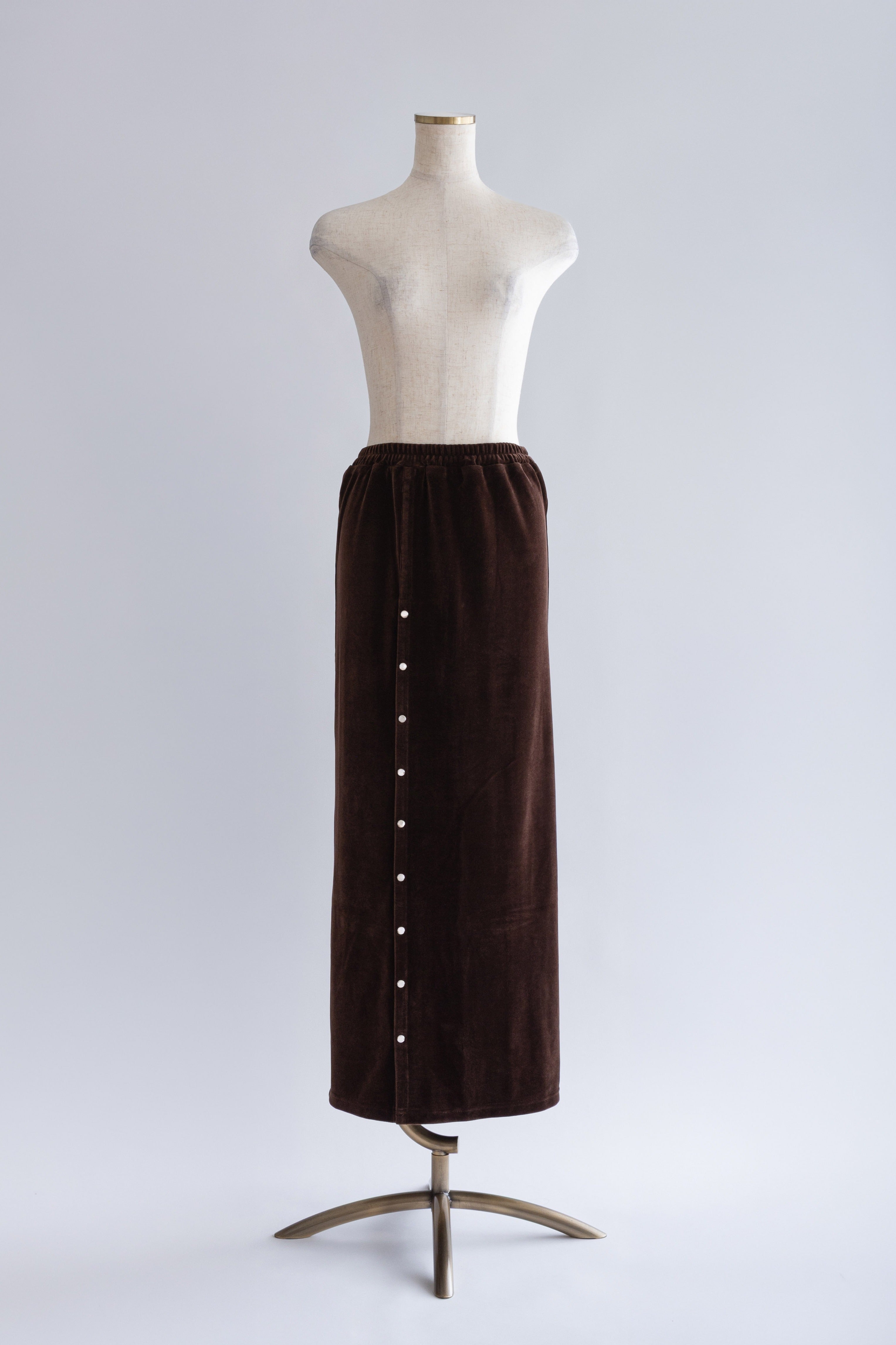 Velour Snap-Detail I-Line Skirt ダークブラウン