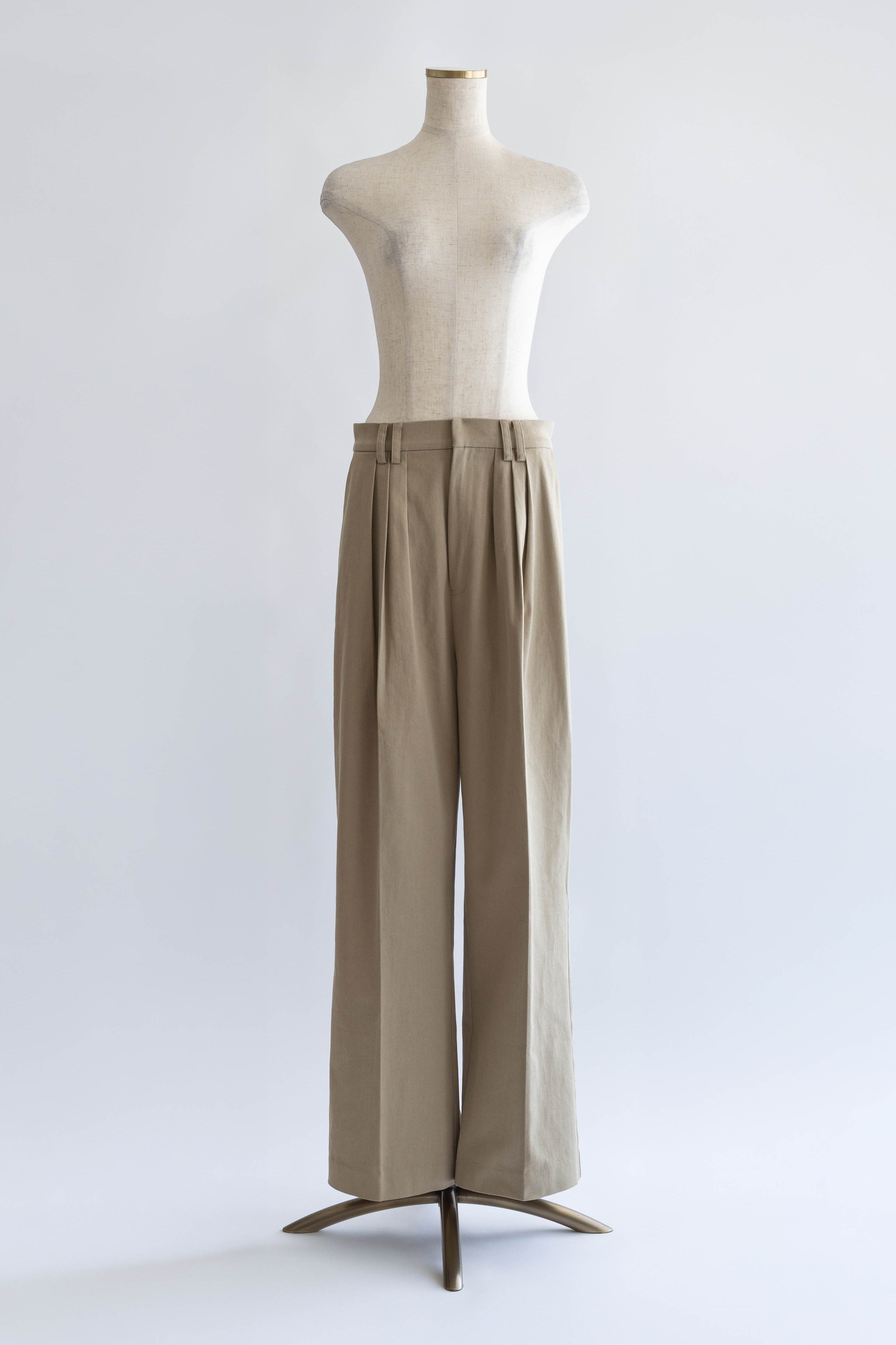Wide Tuck Pants ベージュ