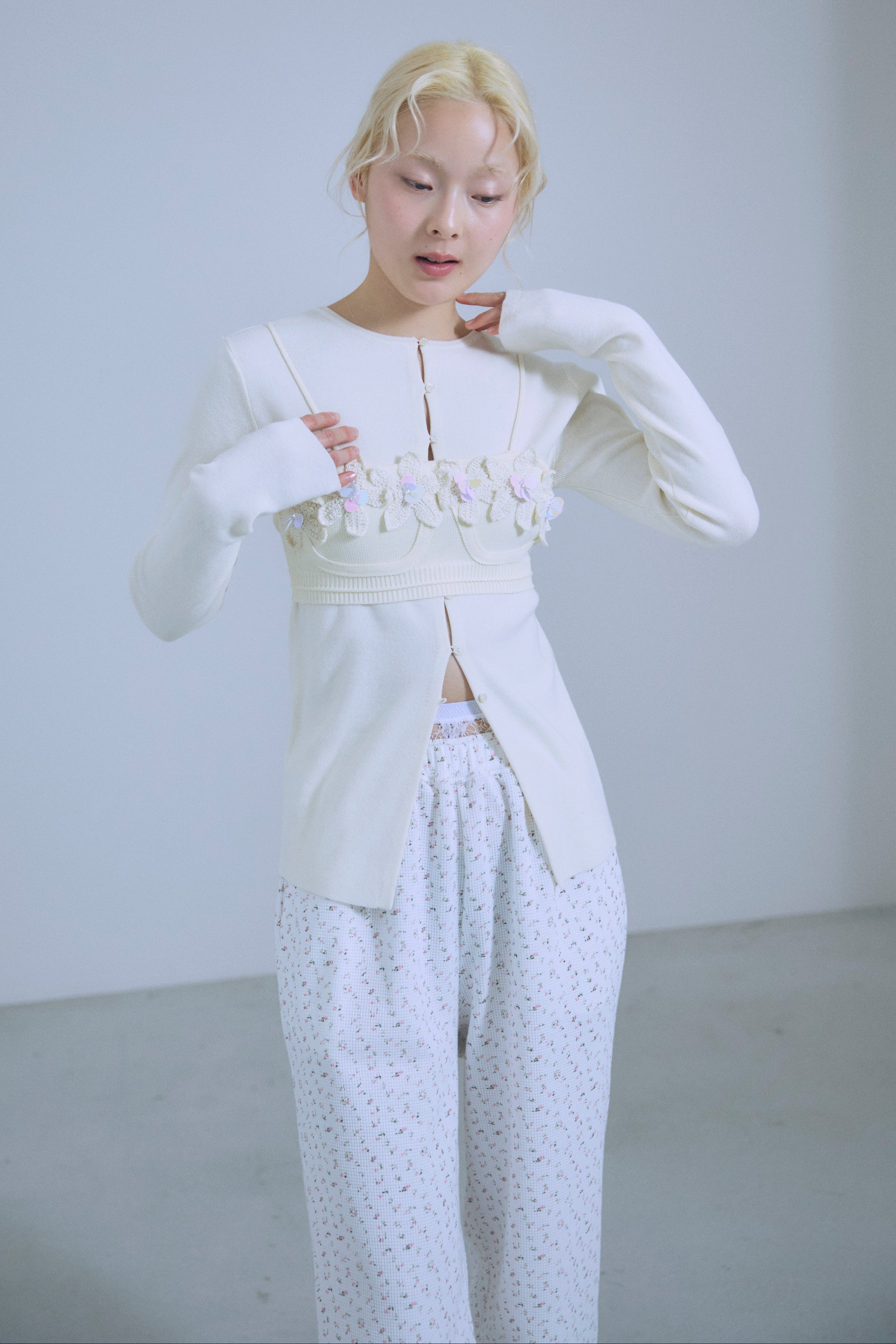 着用カラー:アイボリー  モデル身長:162㎝