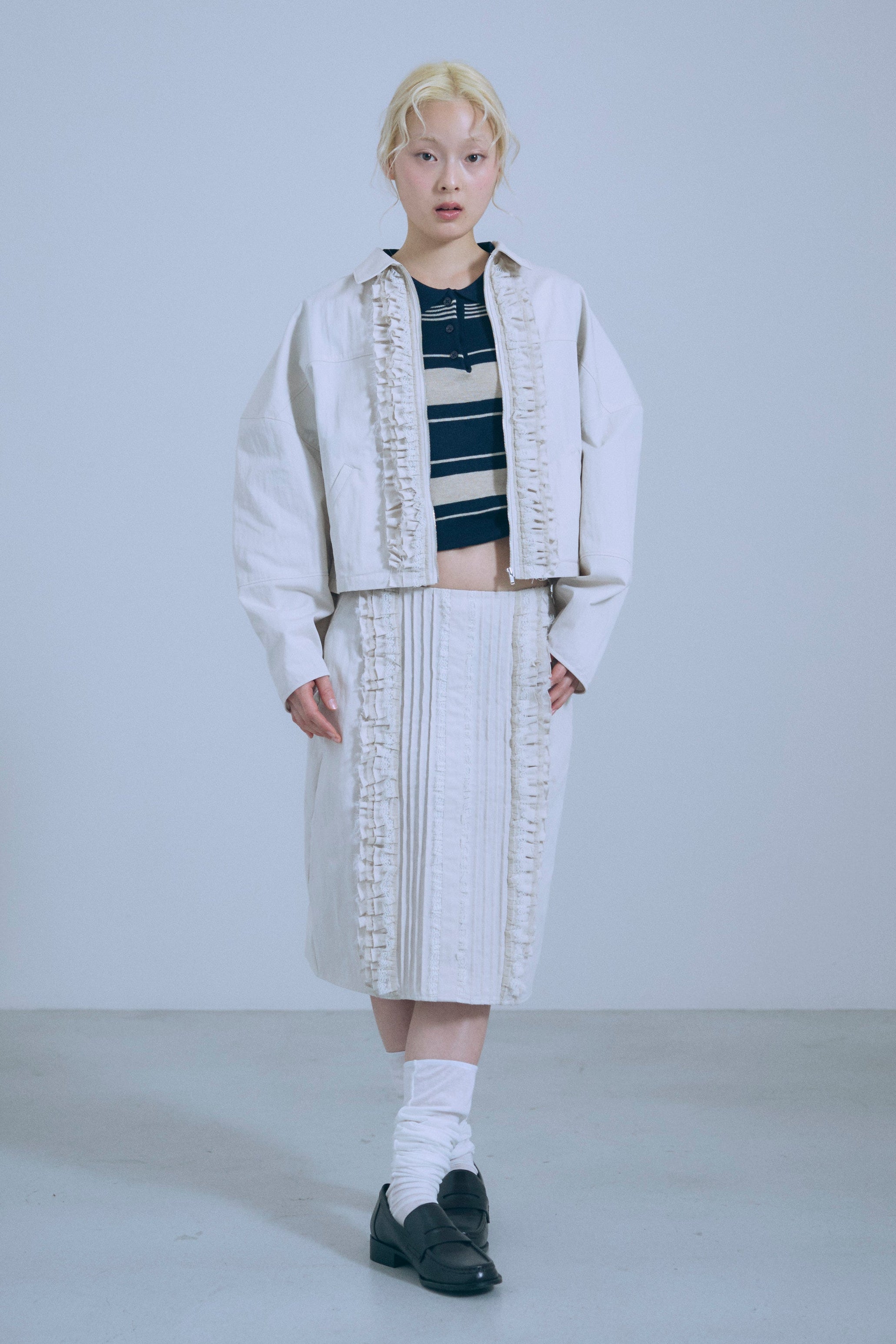 着用カラー:アイボリー  モデル身長:162㎝