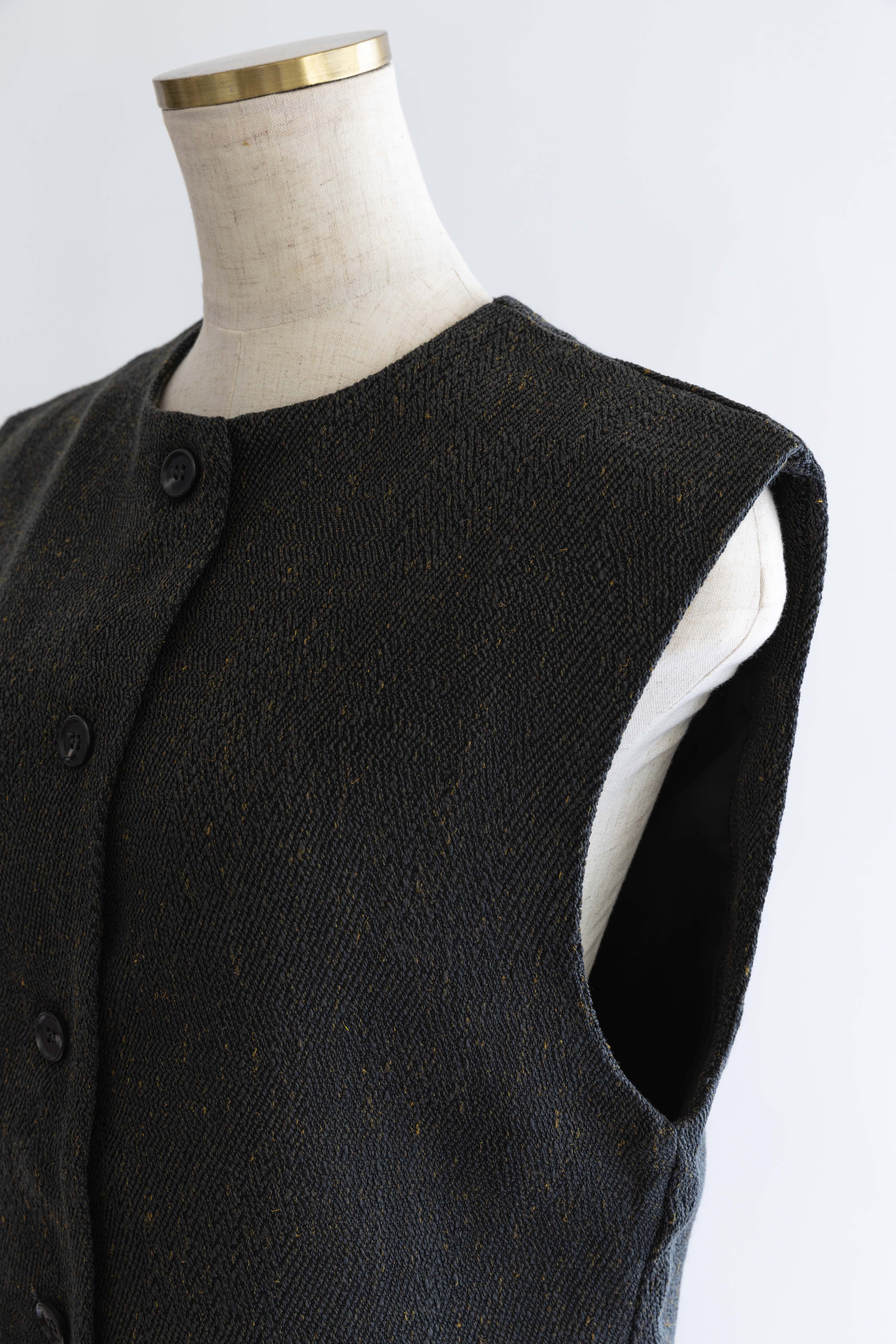 Cropped Tweed Gilet