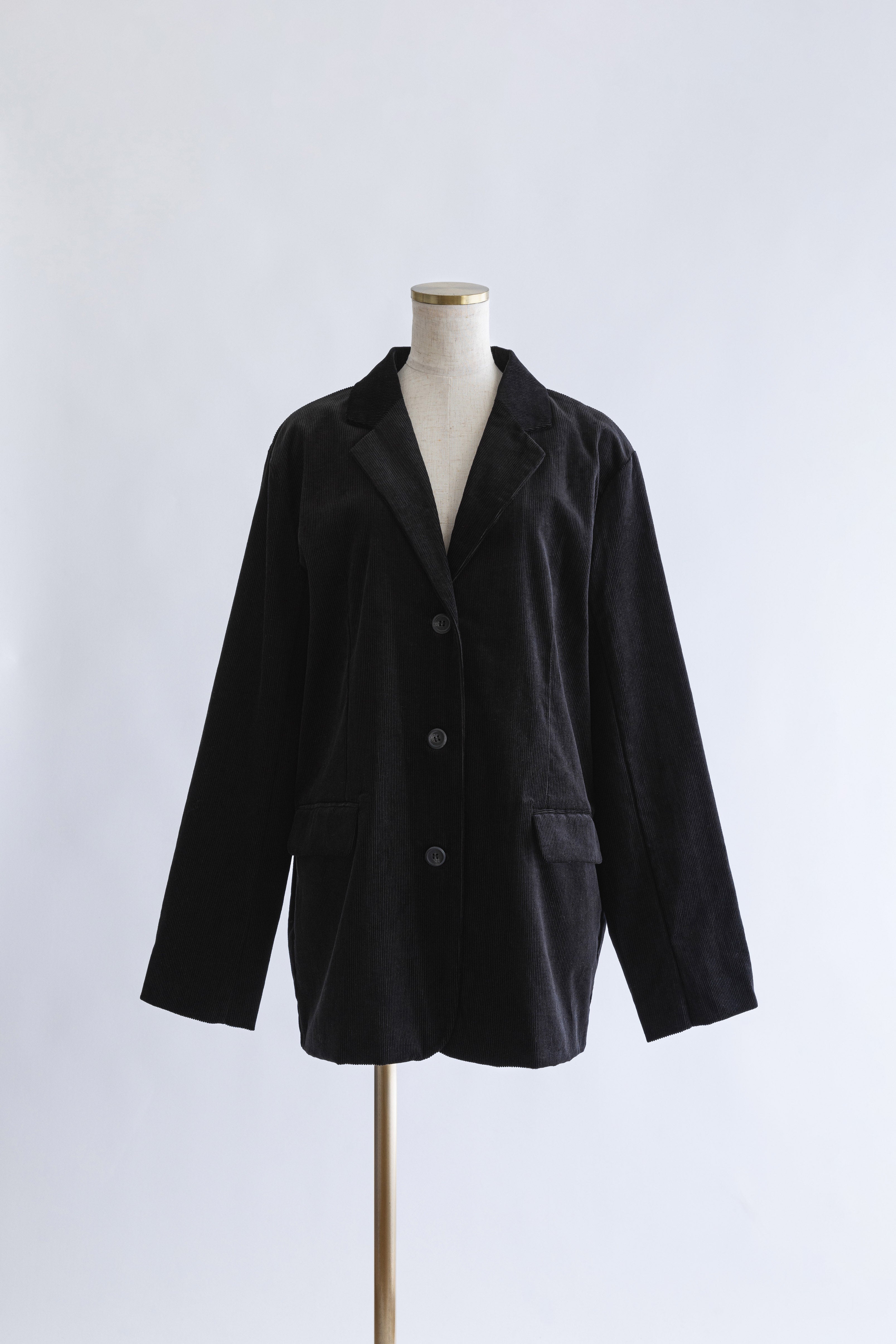 着用カラー:ブラック