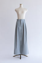 着用カラー:ブルー