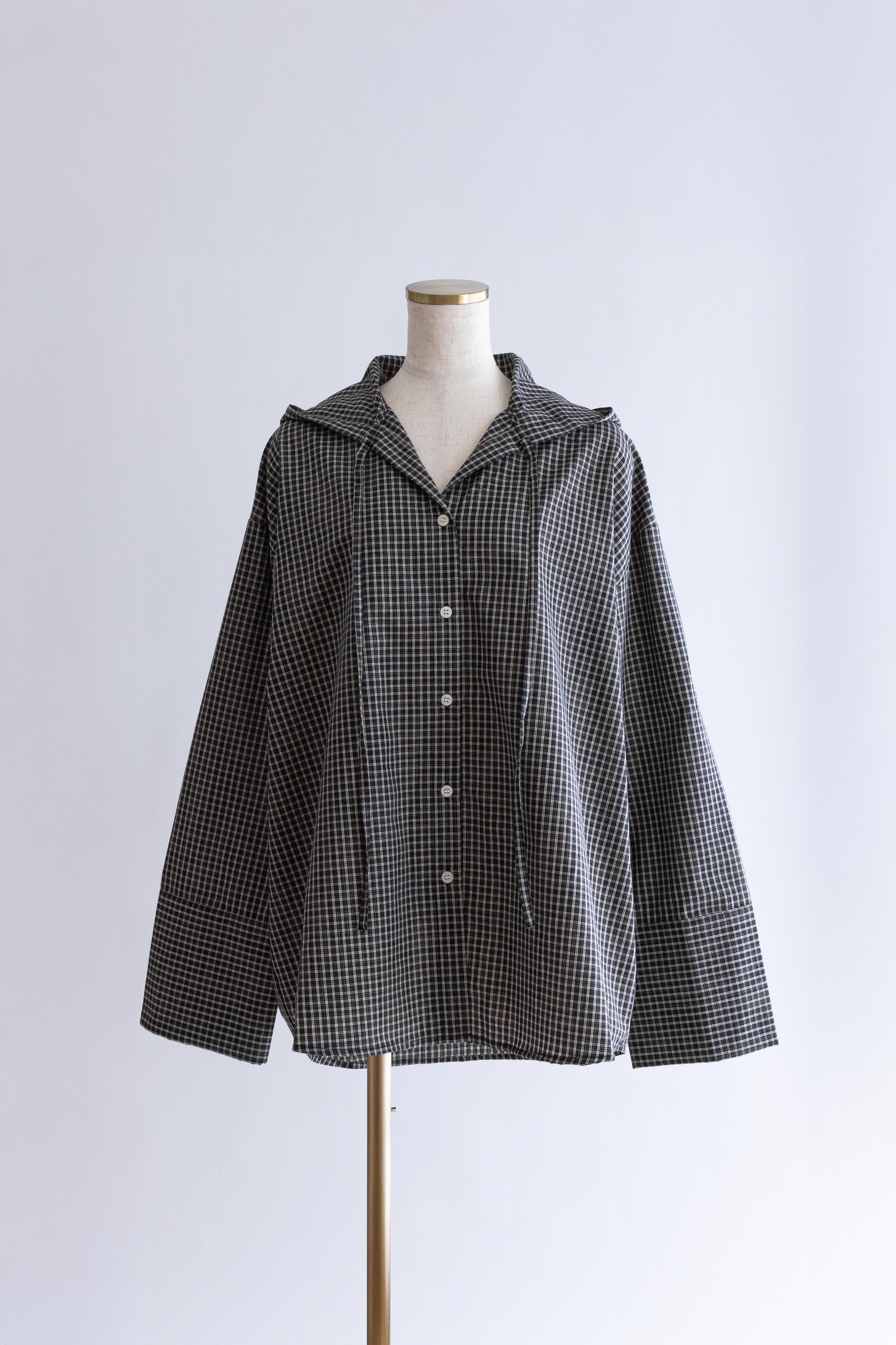 着用カラー:ブラック