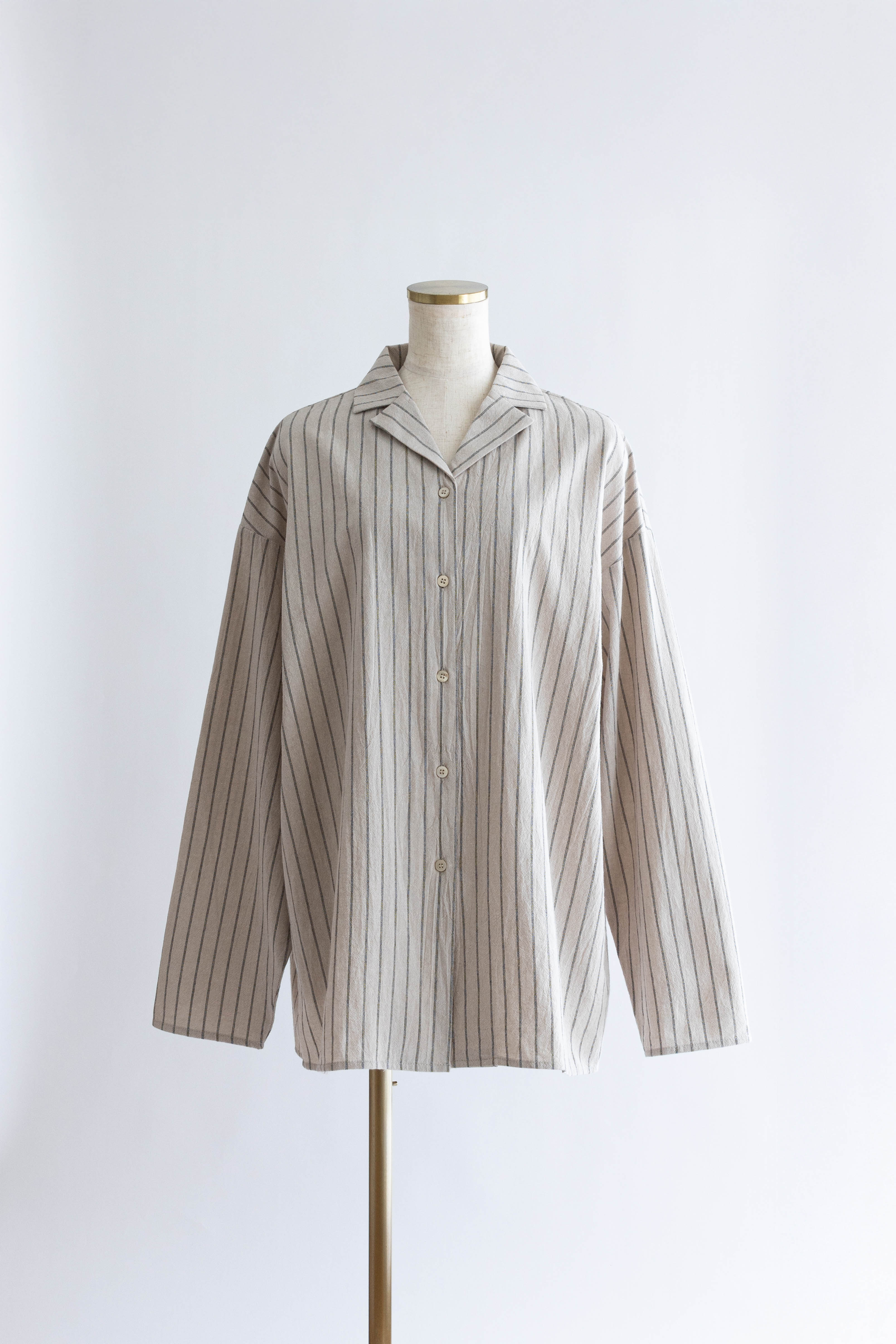 着用カラー:アイボリー