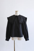 着用カラー:ブラック