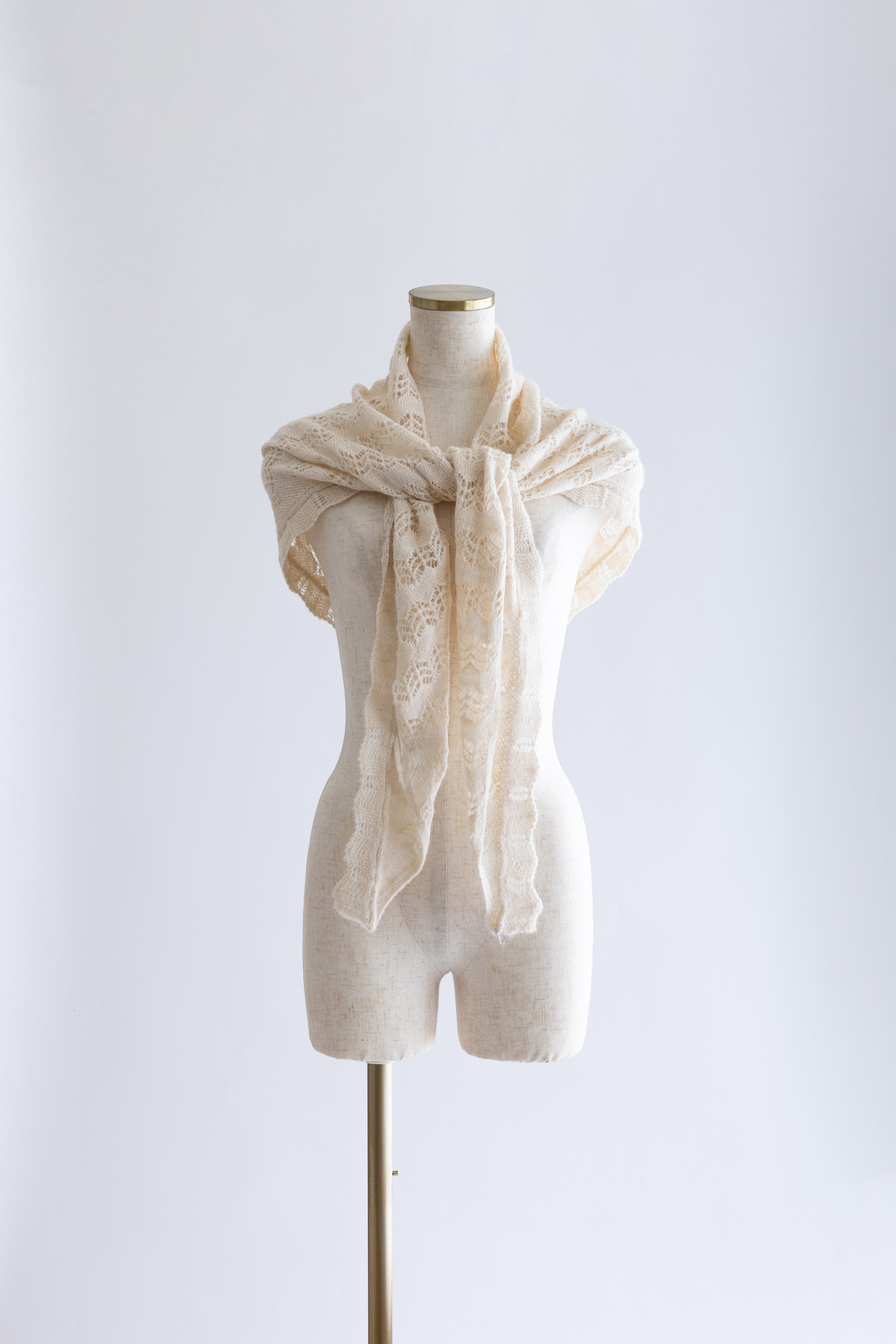 着用カラー:アイボリー