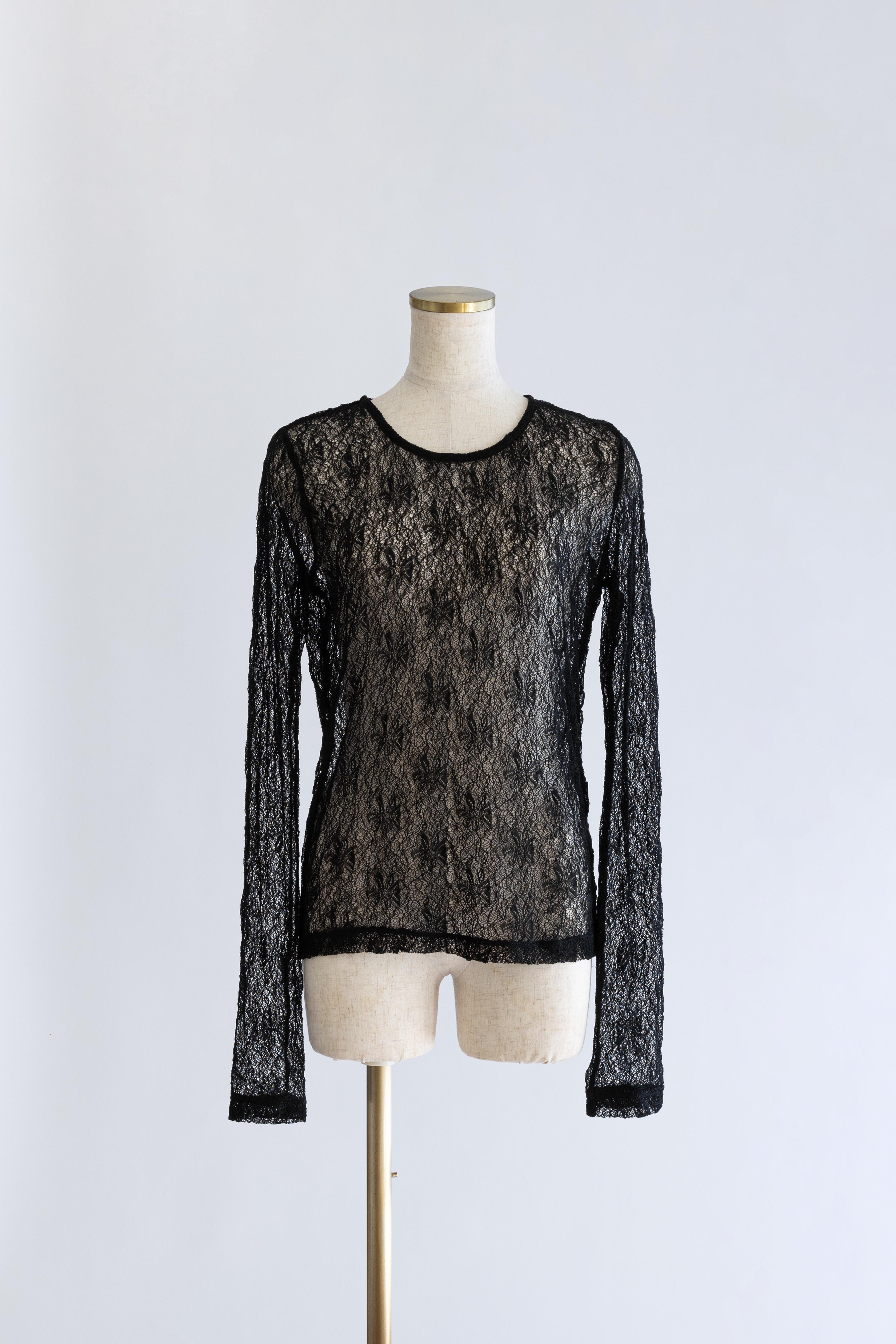 着用カラー:ブラック