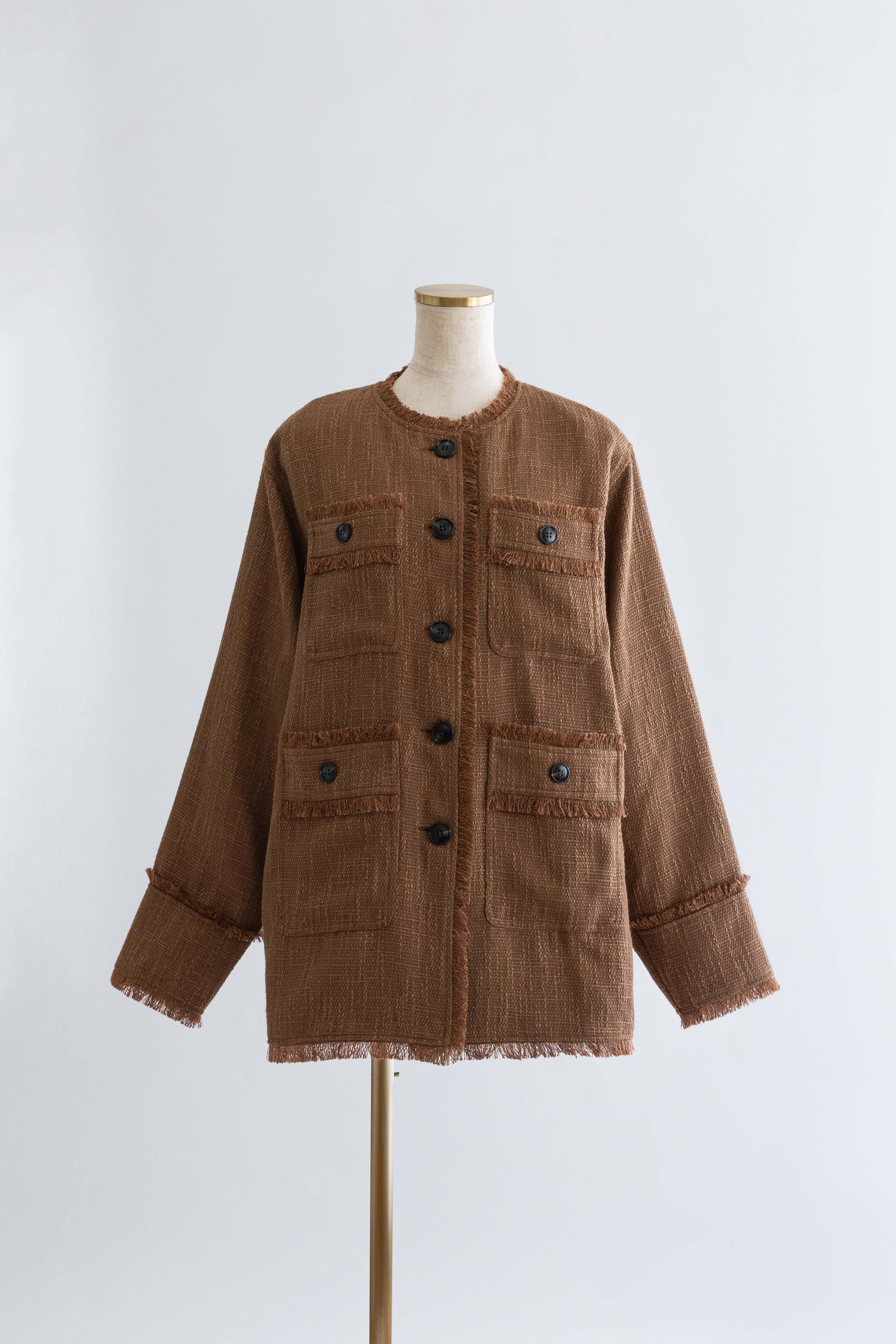 着用カラー:ブラウン