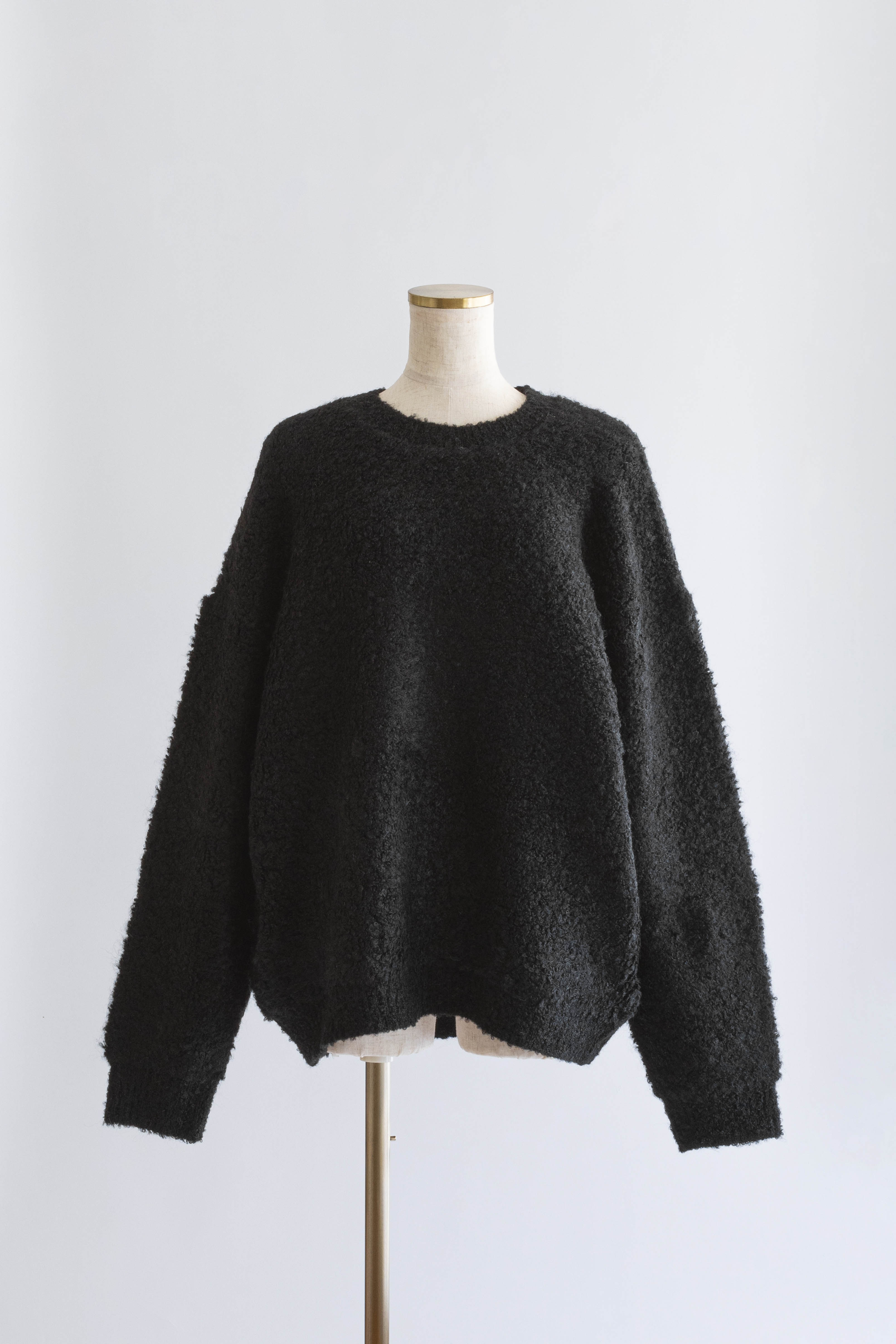 着用カラー:ブラック