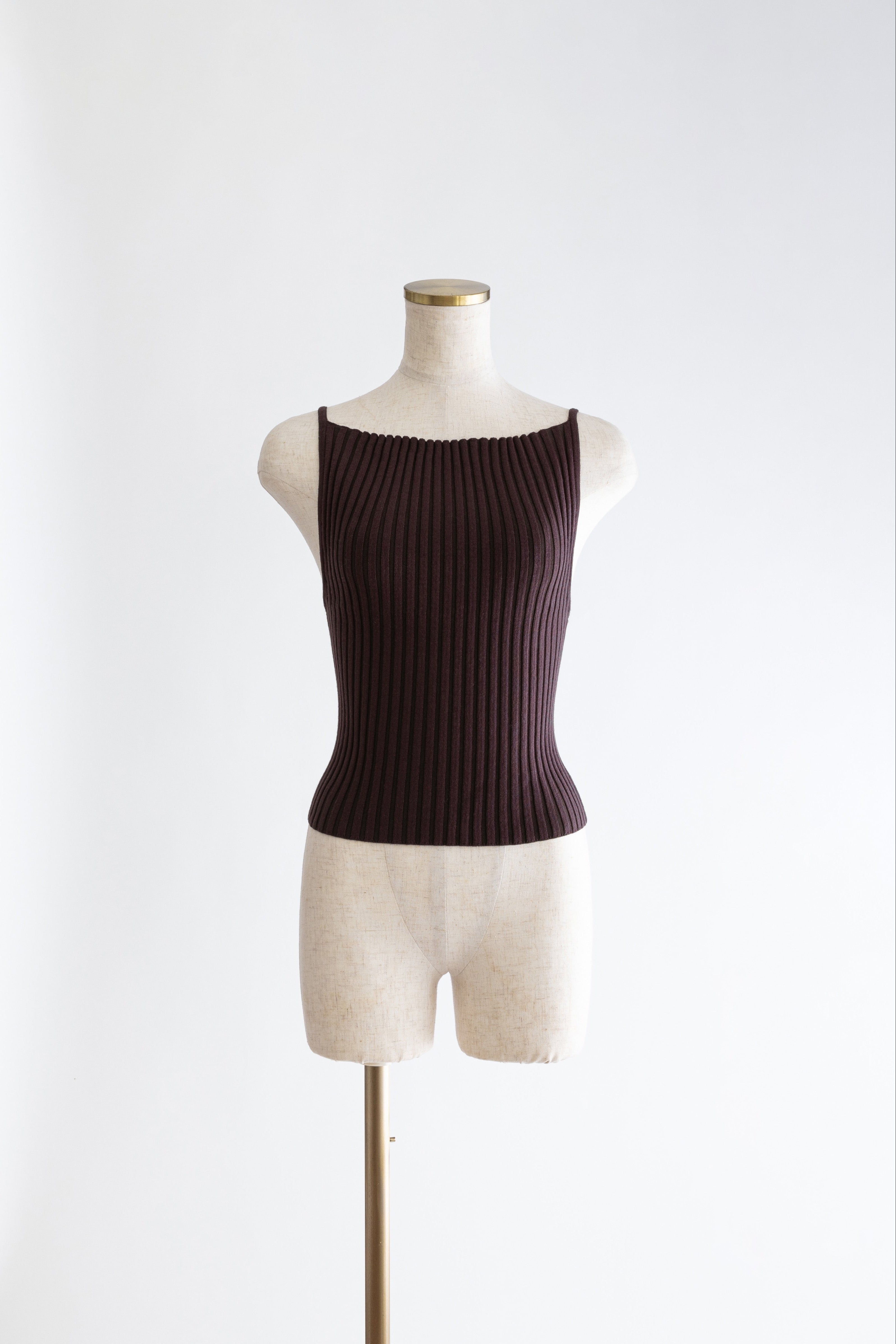 EN NEUME エンノイム　Rib Boat Knit Cami Rib Boat Knit Cami – EN NEUME
