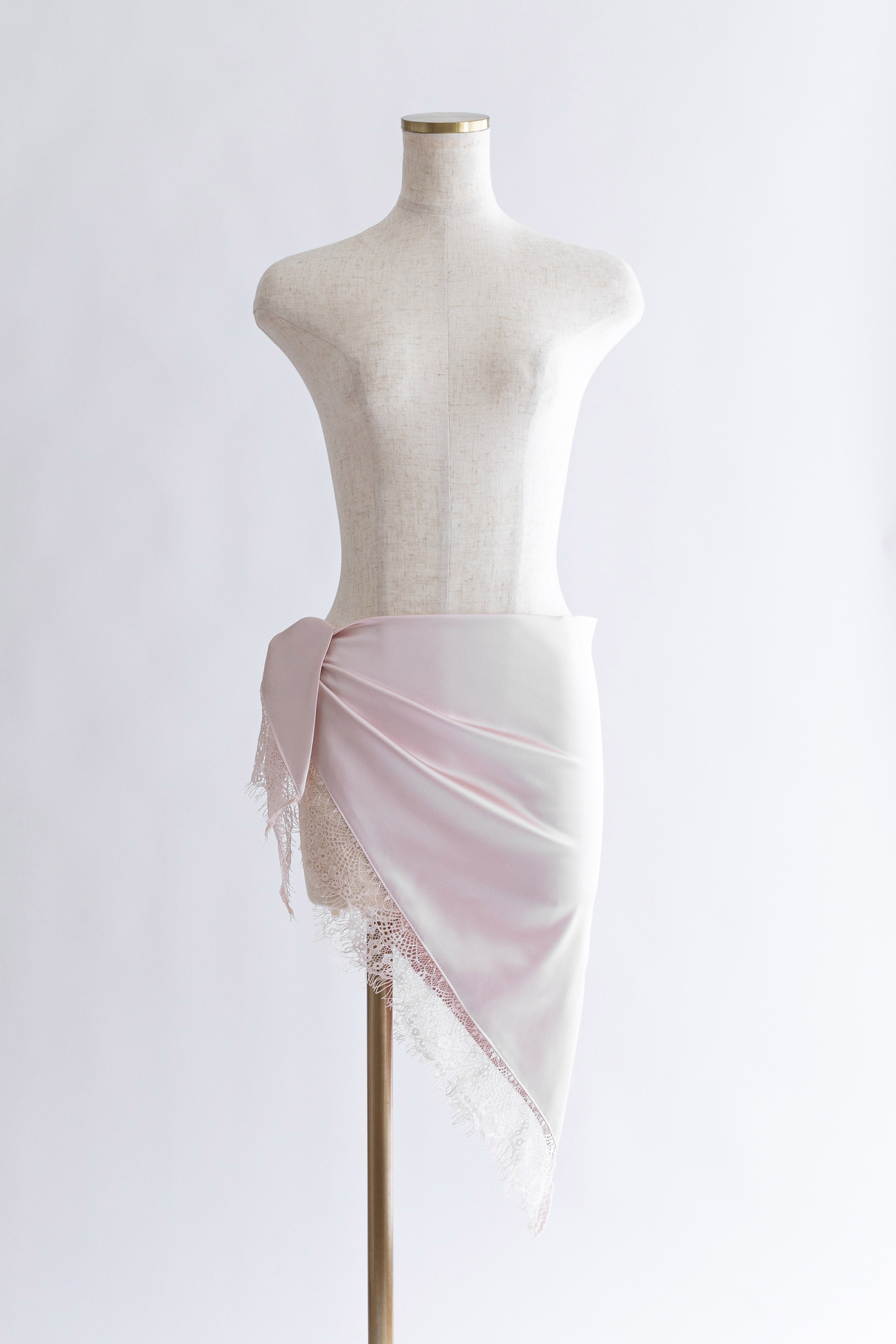 着用カラー:ピンク