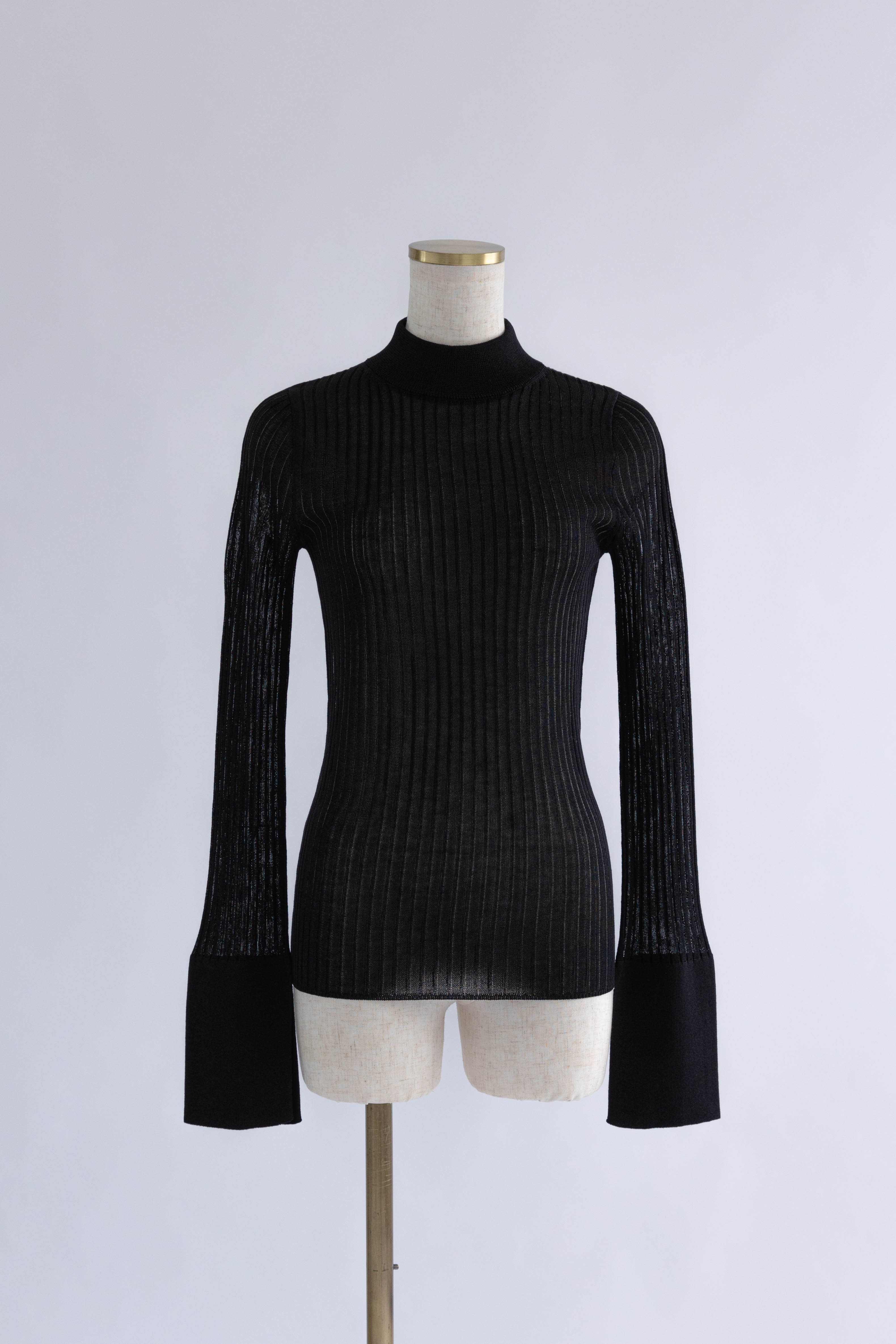 Bottleneck Sheer Rib Knit ブラック