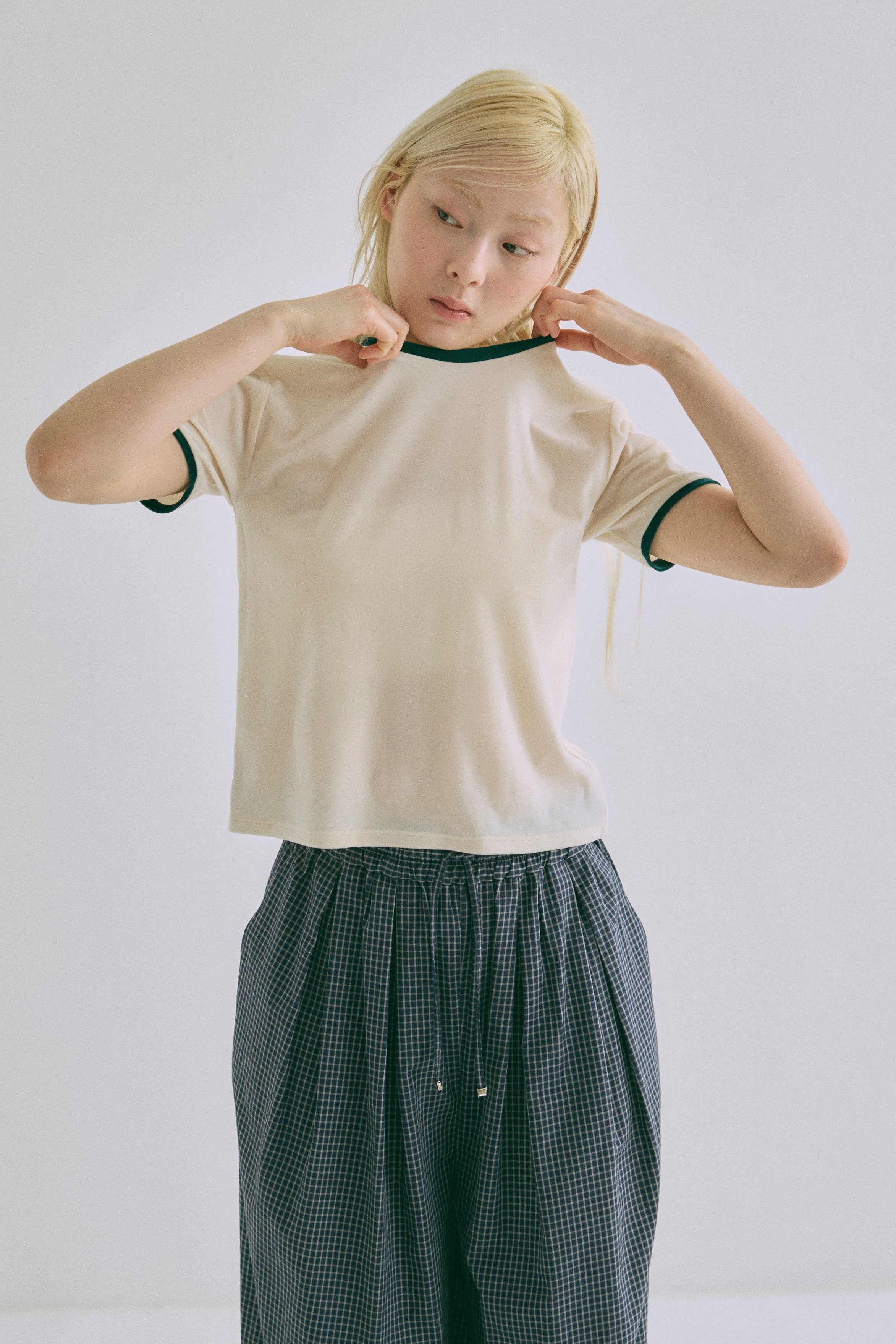 着用カラー:グリーン  モデル身長:162㎝