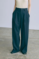 【Set Up】Semi-Wide Trousers ネイビー size:1 model:170cm chii