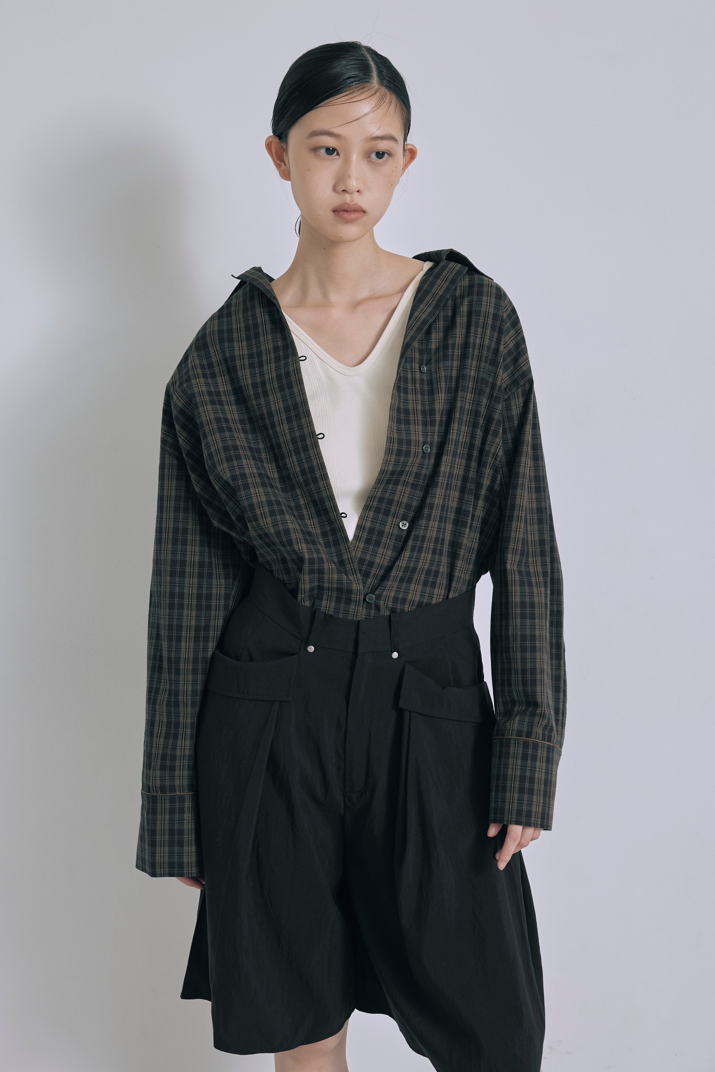Structured Pocket Flare Shorts