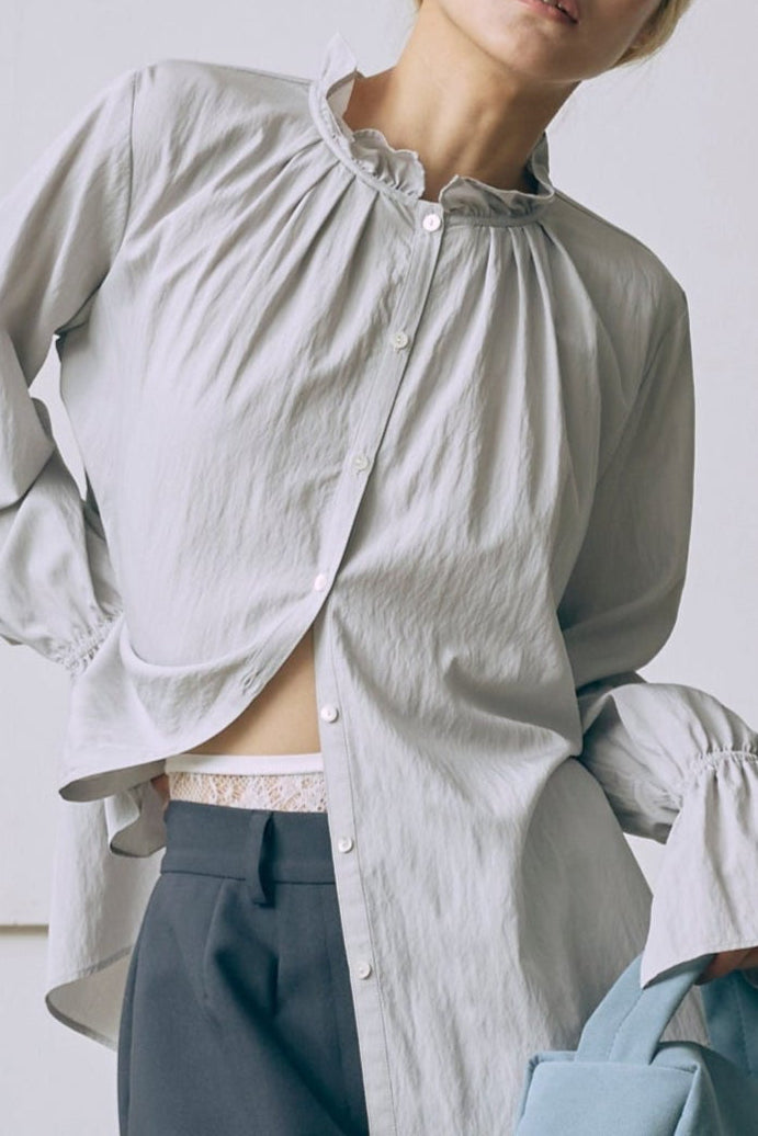 Frill Neck Blouse ライトグレー model:171cm HARA