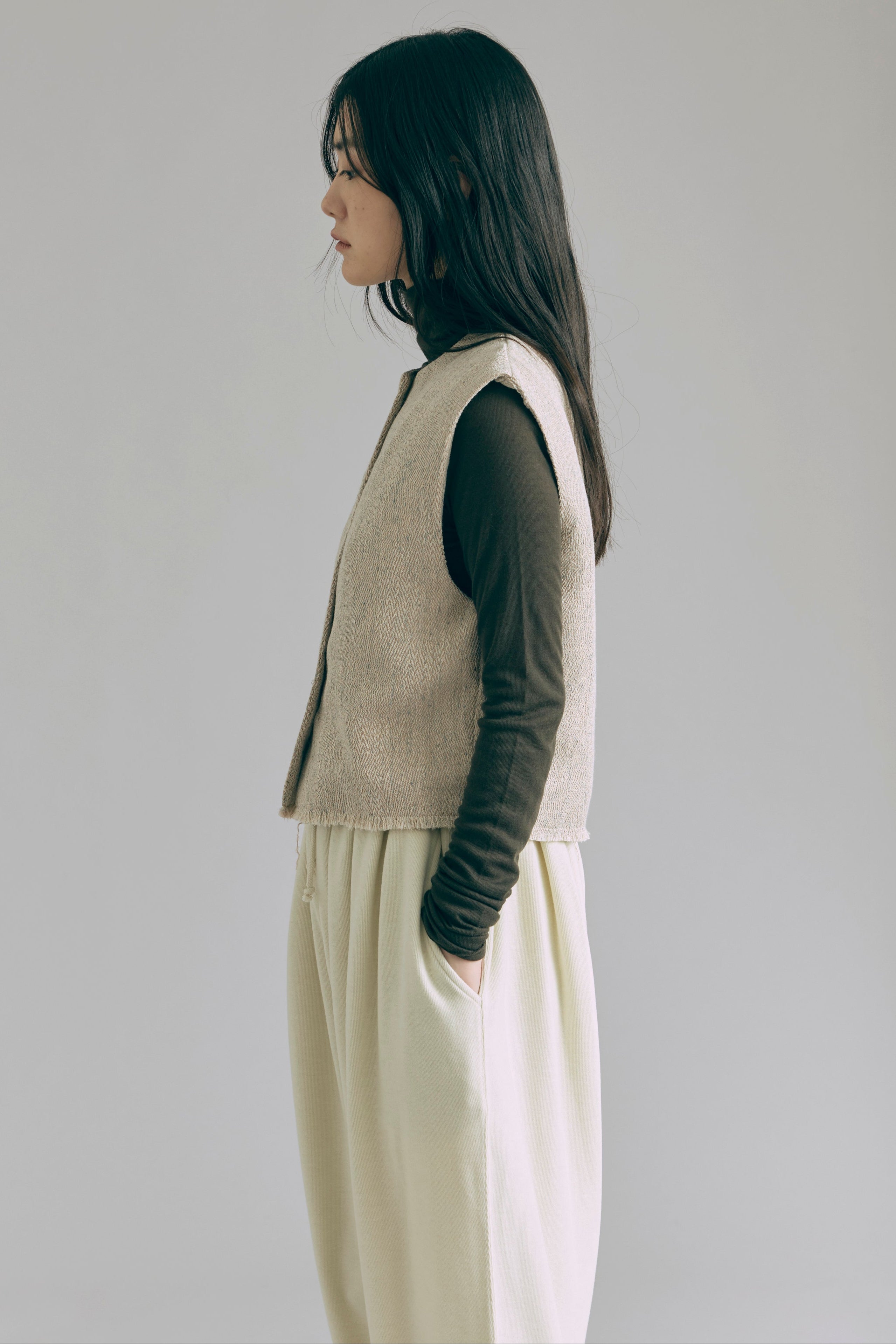 Cropped Tweed Gilet