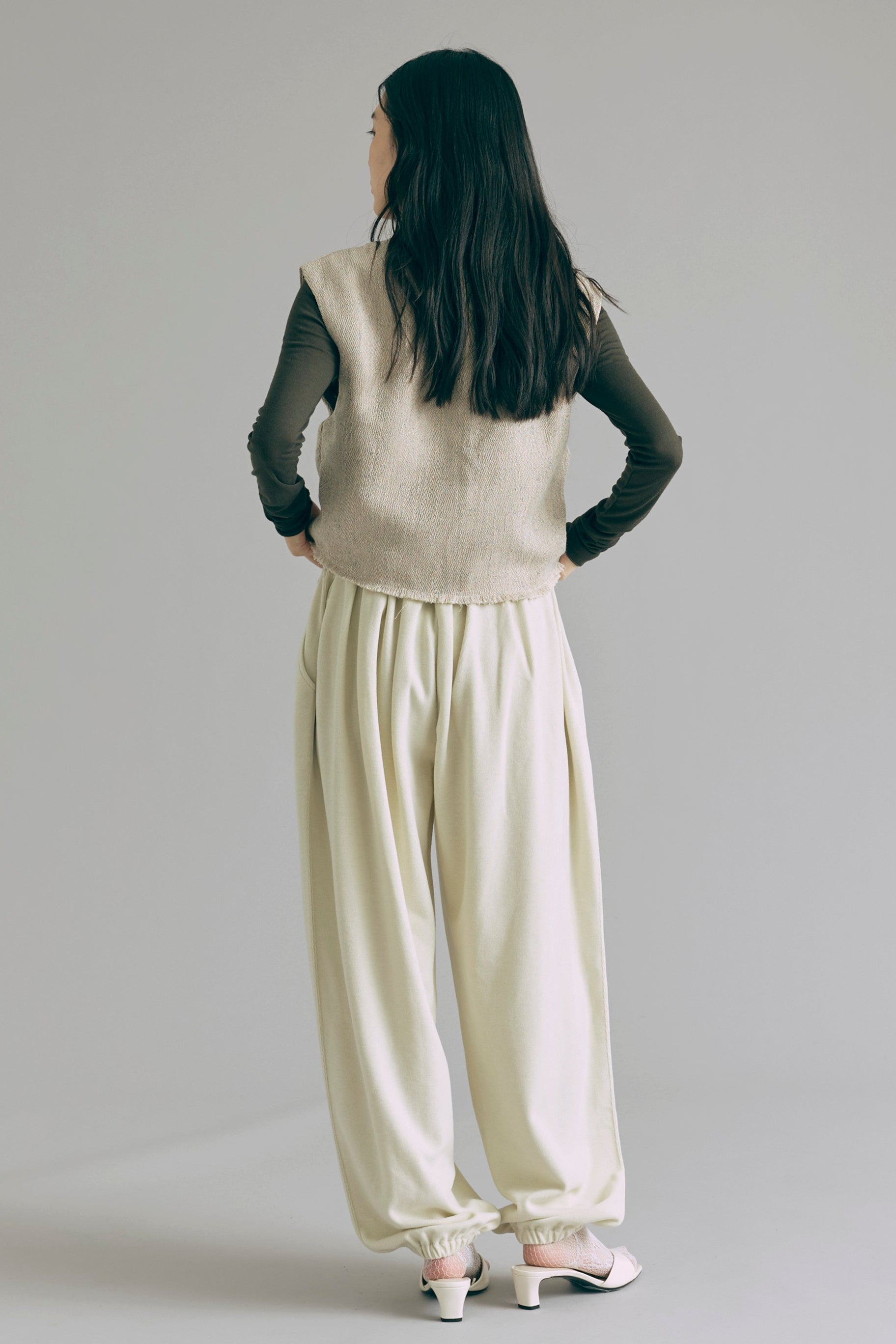 Cropped Tweed Gilet