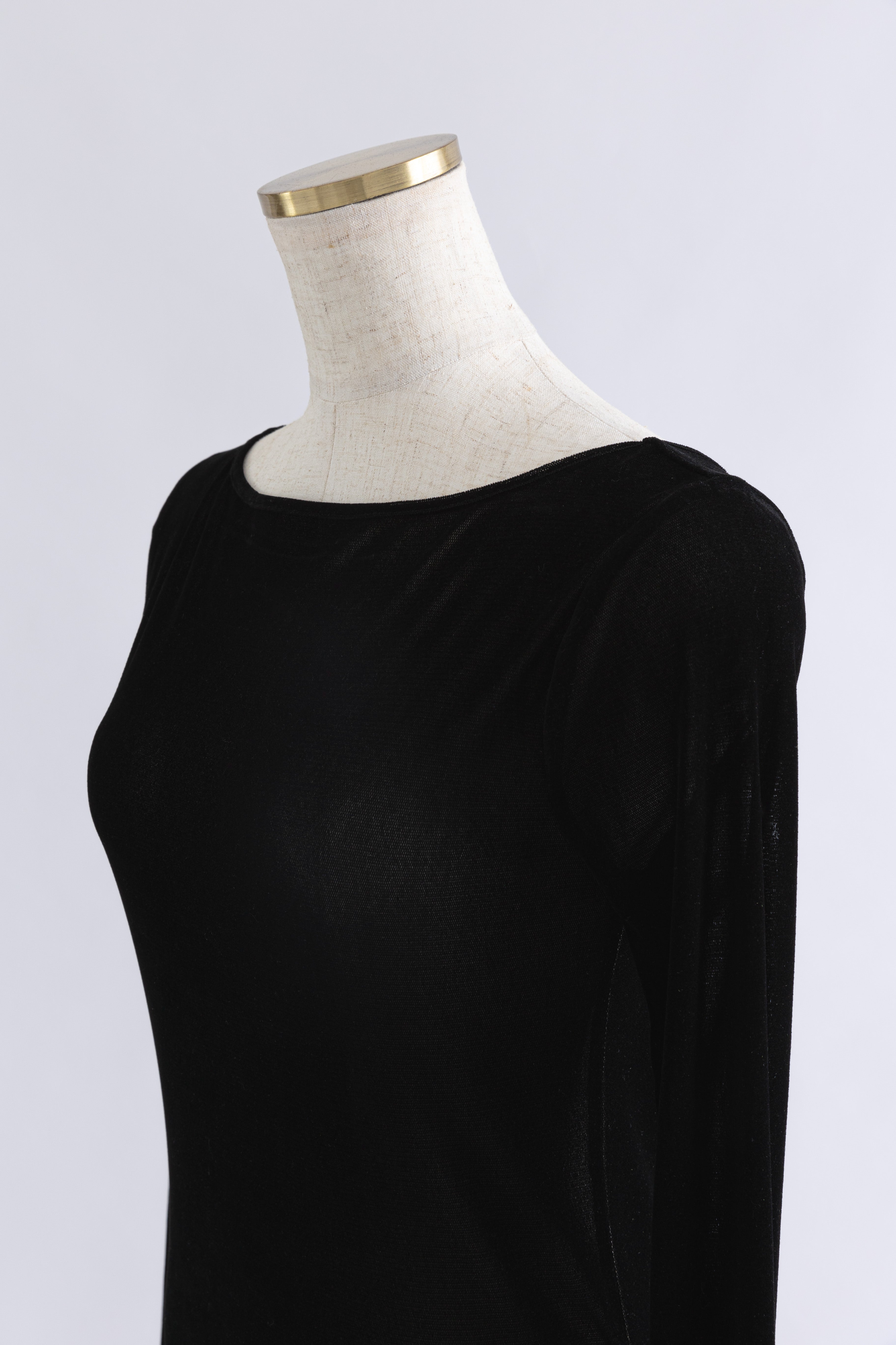Flocked Tulle Back Open Top