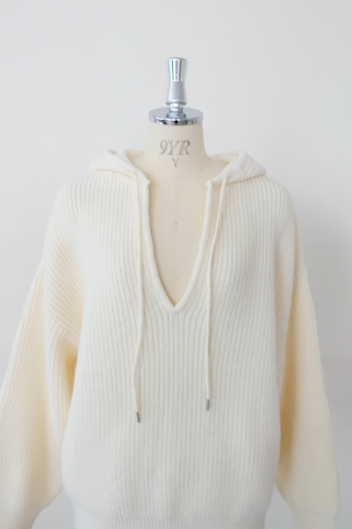 Alpaca Touch Hooded Top アイボリー