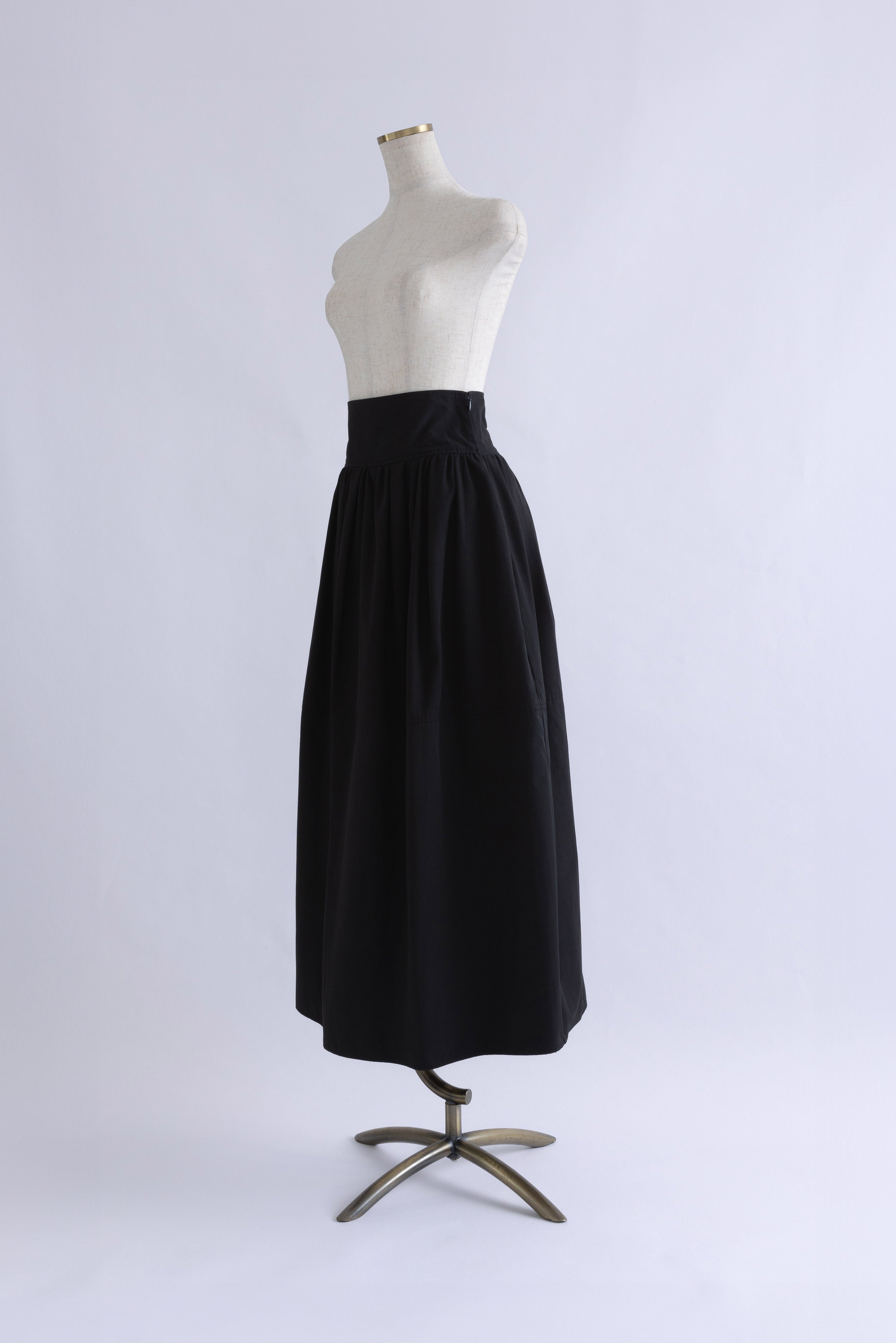 Cocoon Silhouette Skirt