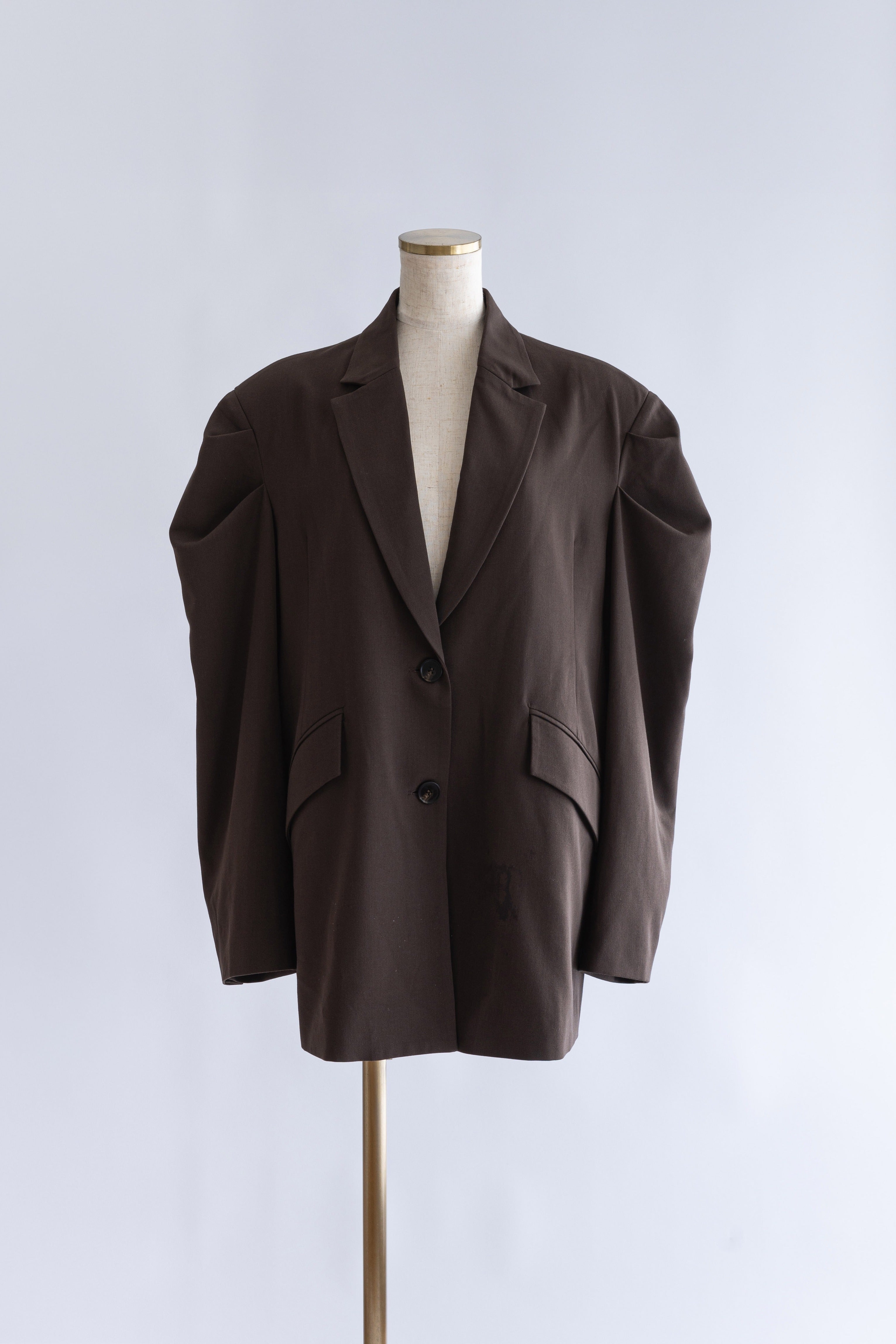 Gathered Shoulder Fitted Jacket ブラウン