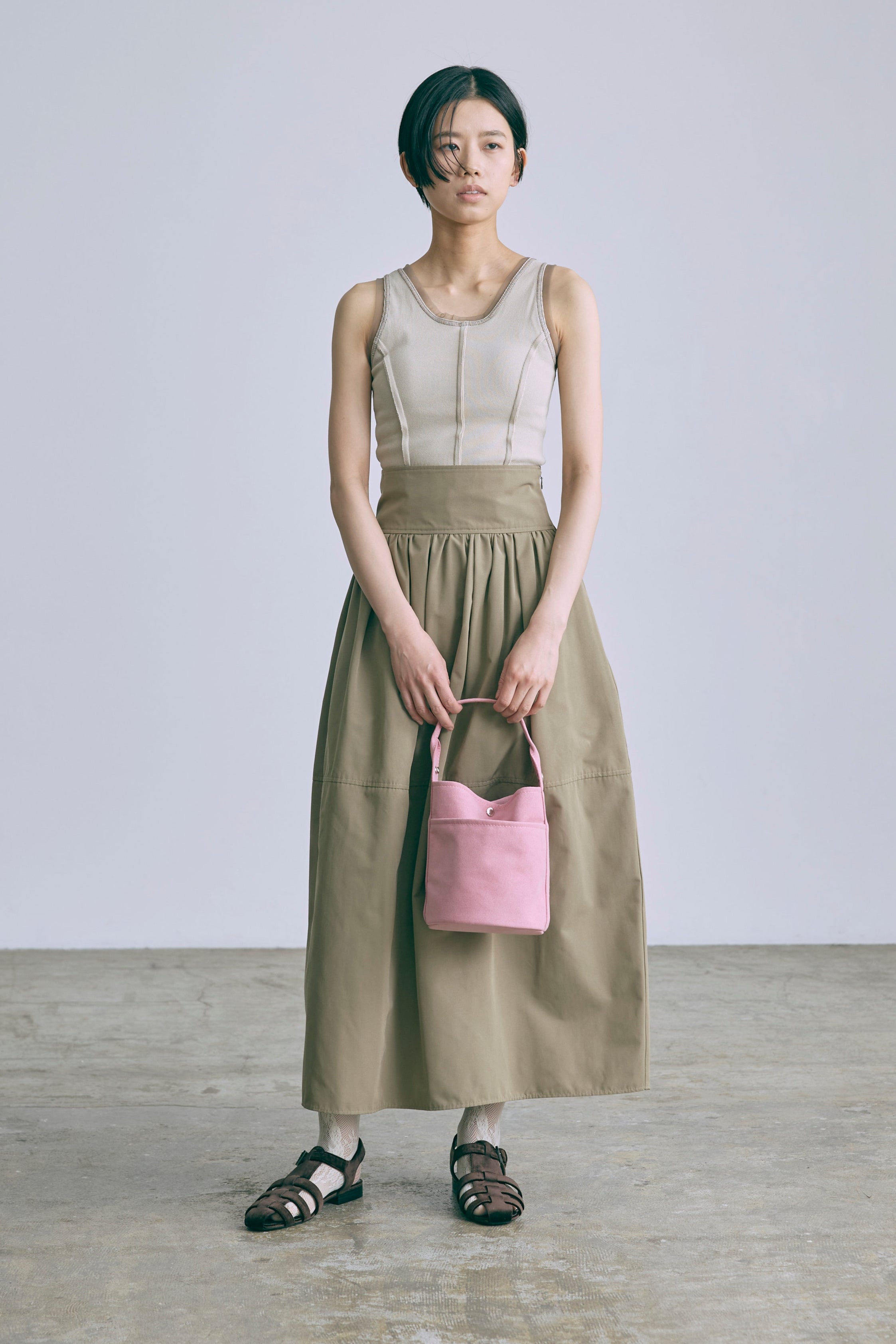 Cocoon Silhouette Skirt ライトカーキ model:170cm chii