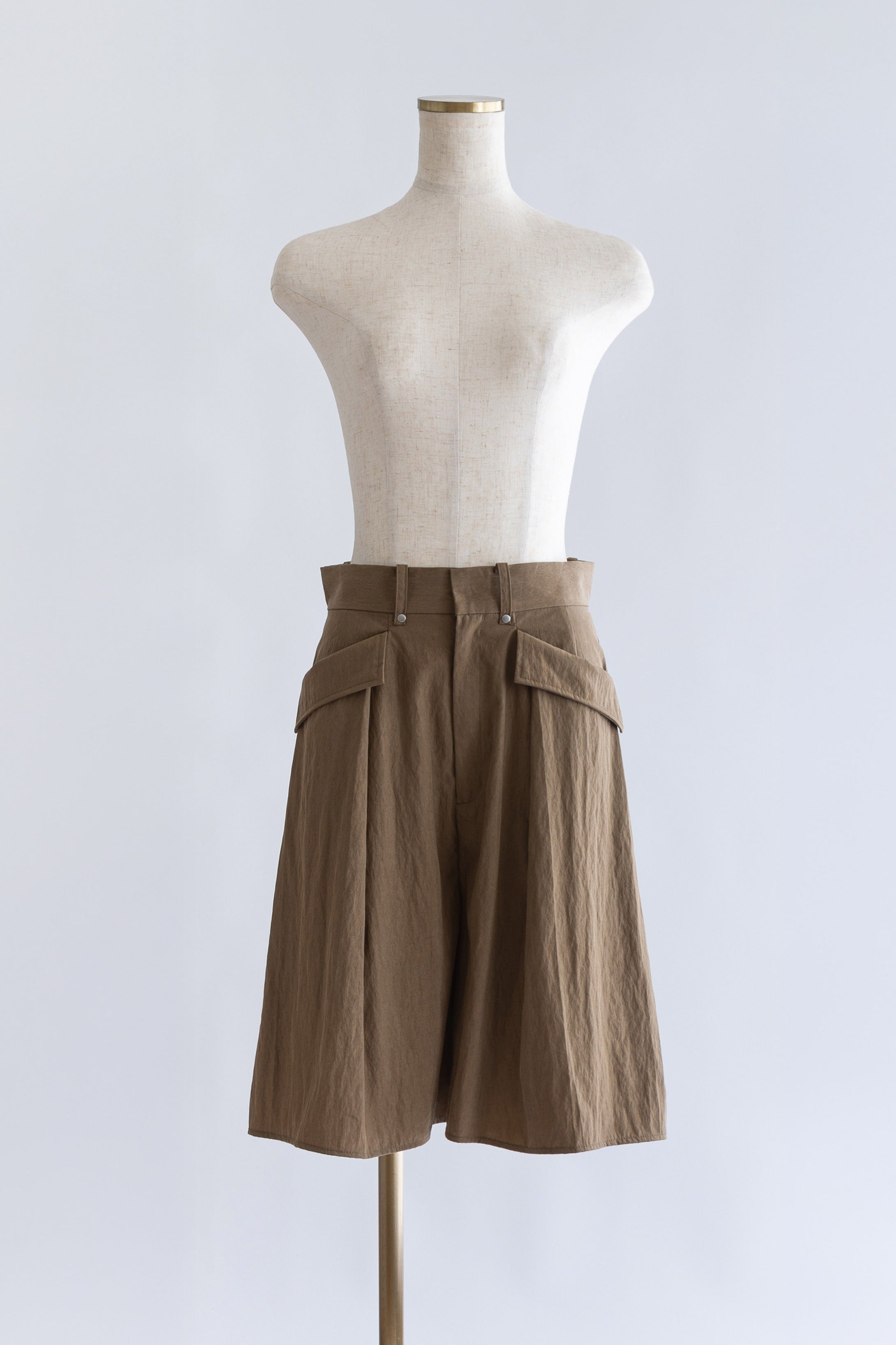 Structured Pocket Flare Shorts キャメル