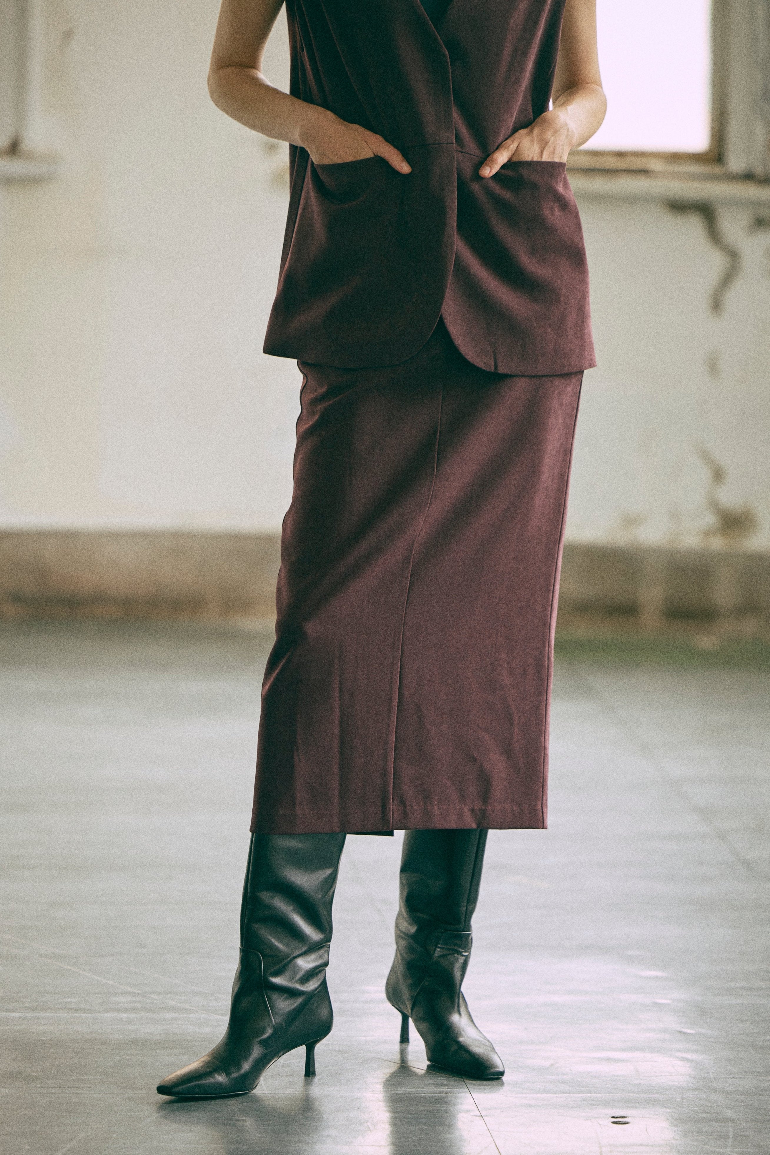【Set Up】Faux Suede Straight Skirt バーガンディー