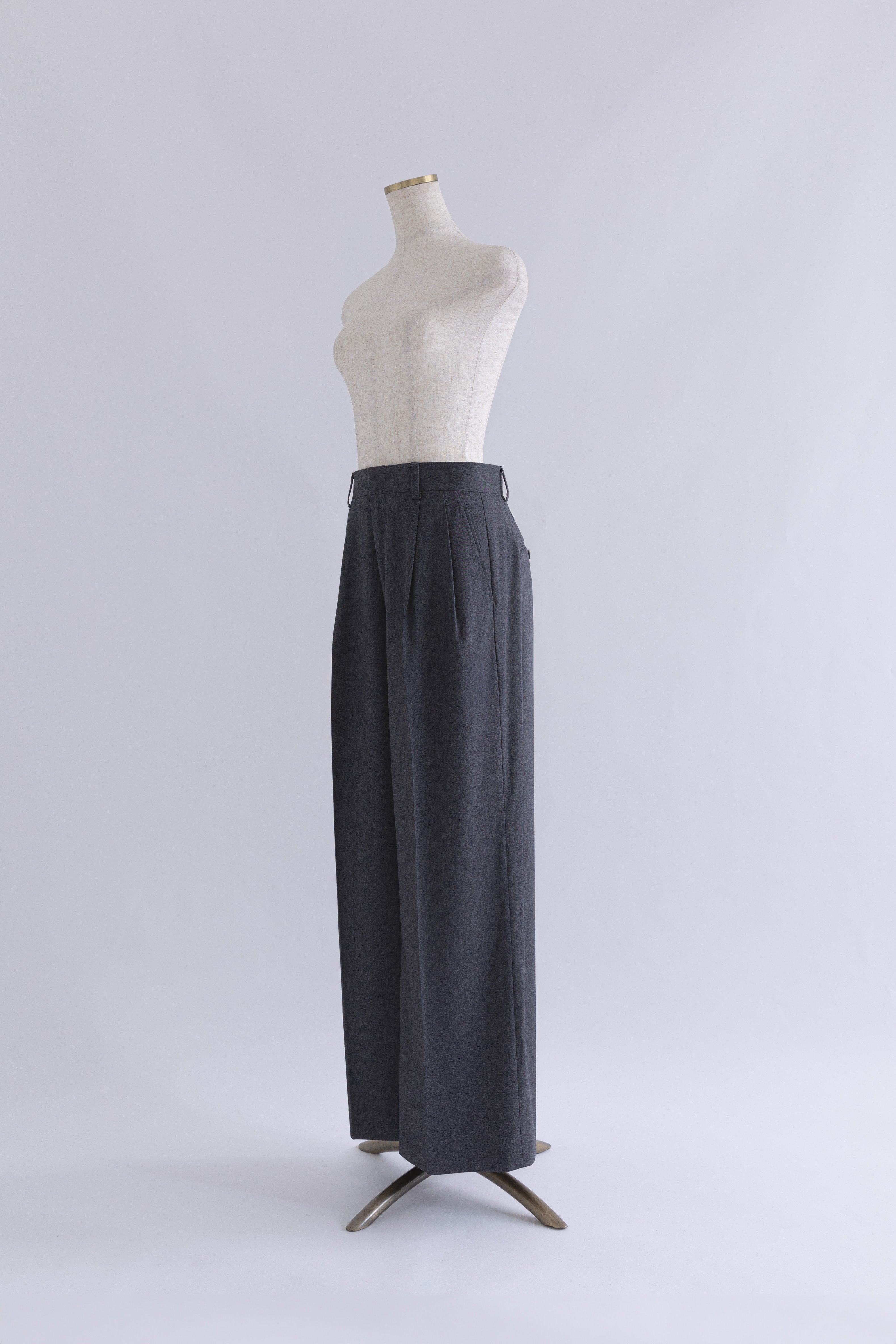 【Set Up】Semi-Wide Trousers