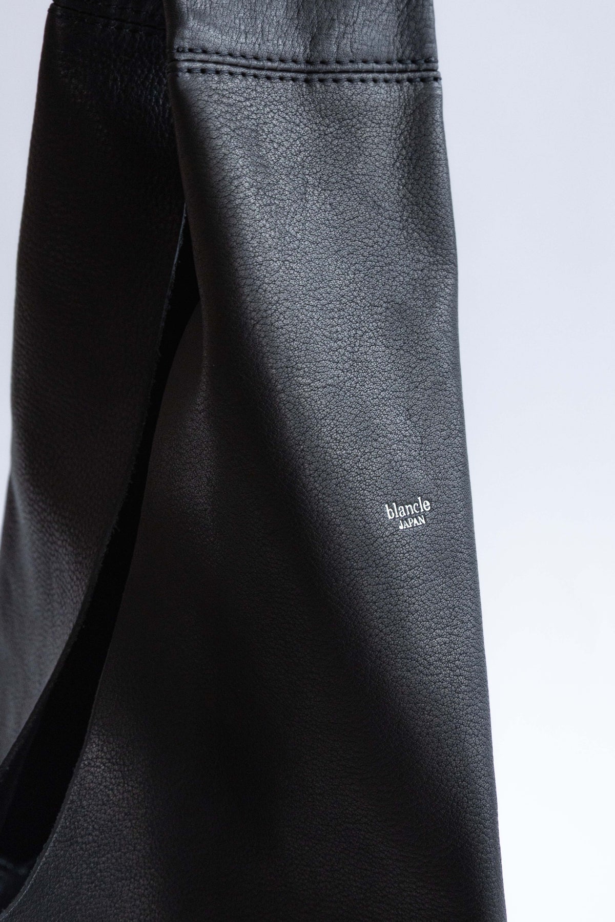 Mono Sling ブラック