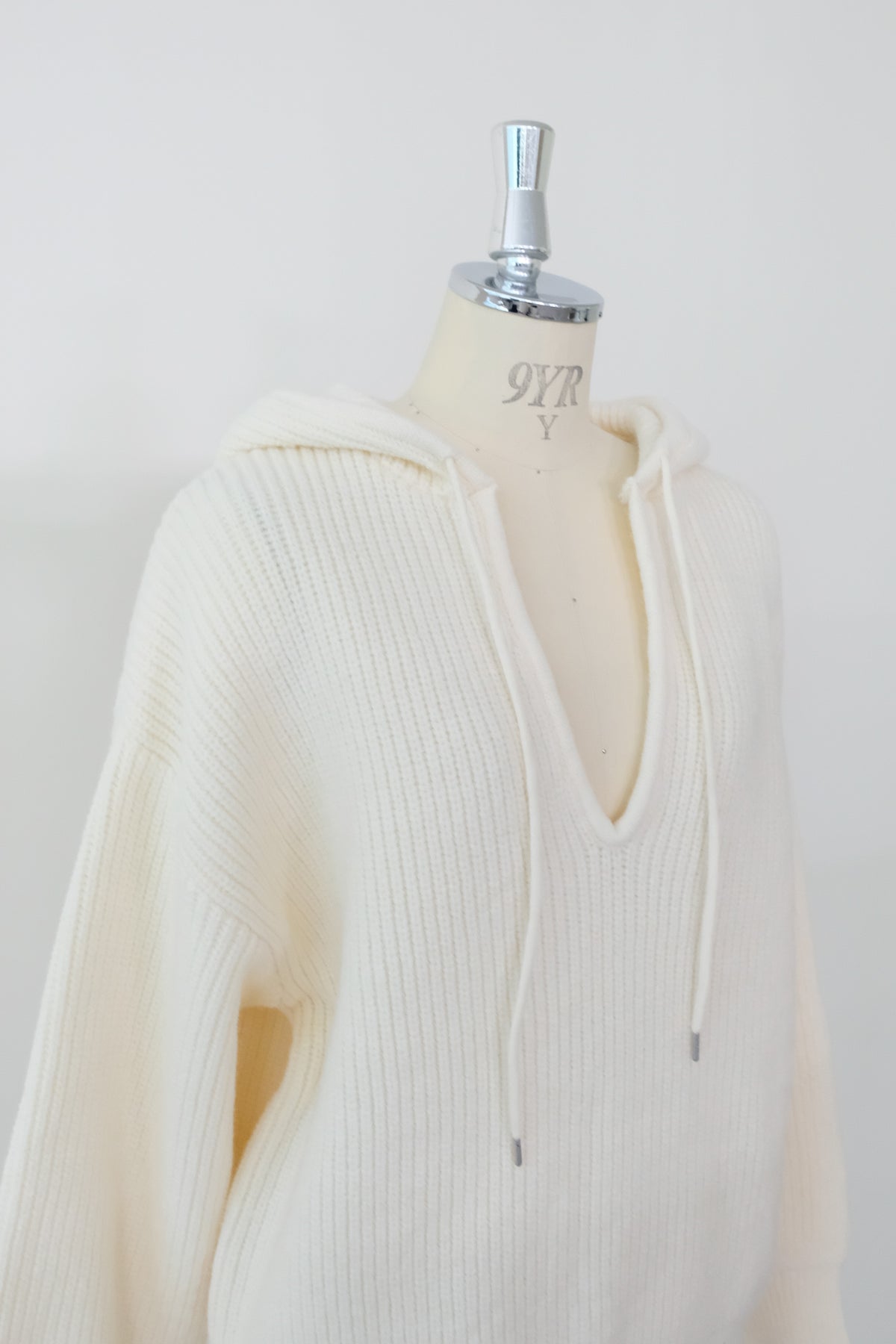 Alpaca Touch Hooded Top アイボリー